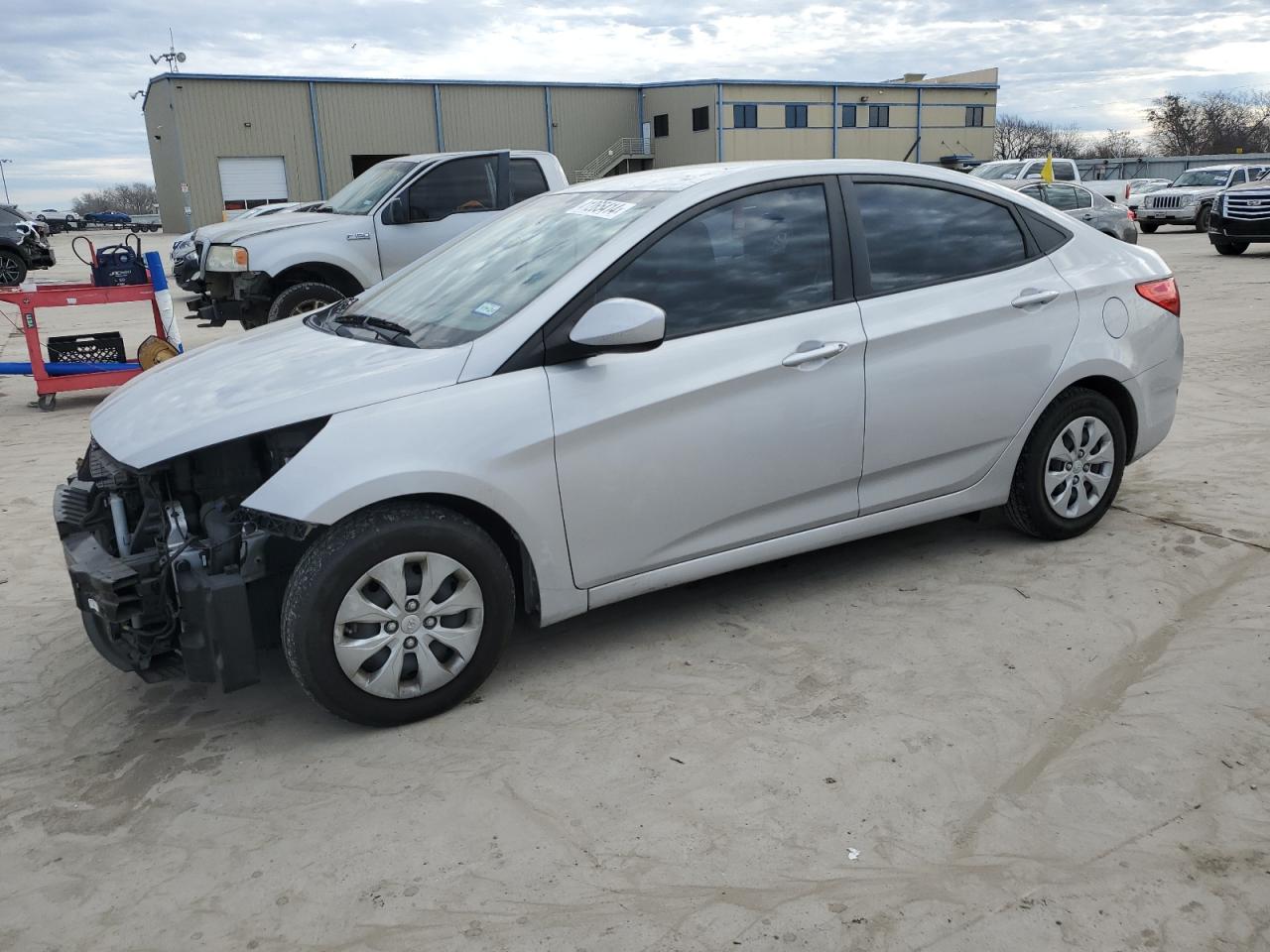 HYUNDAI ACCENT 2016 kmhct4ae2gu160028