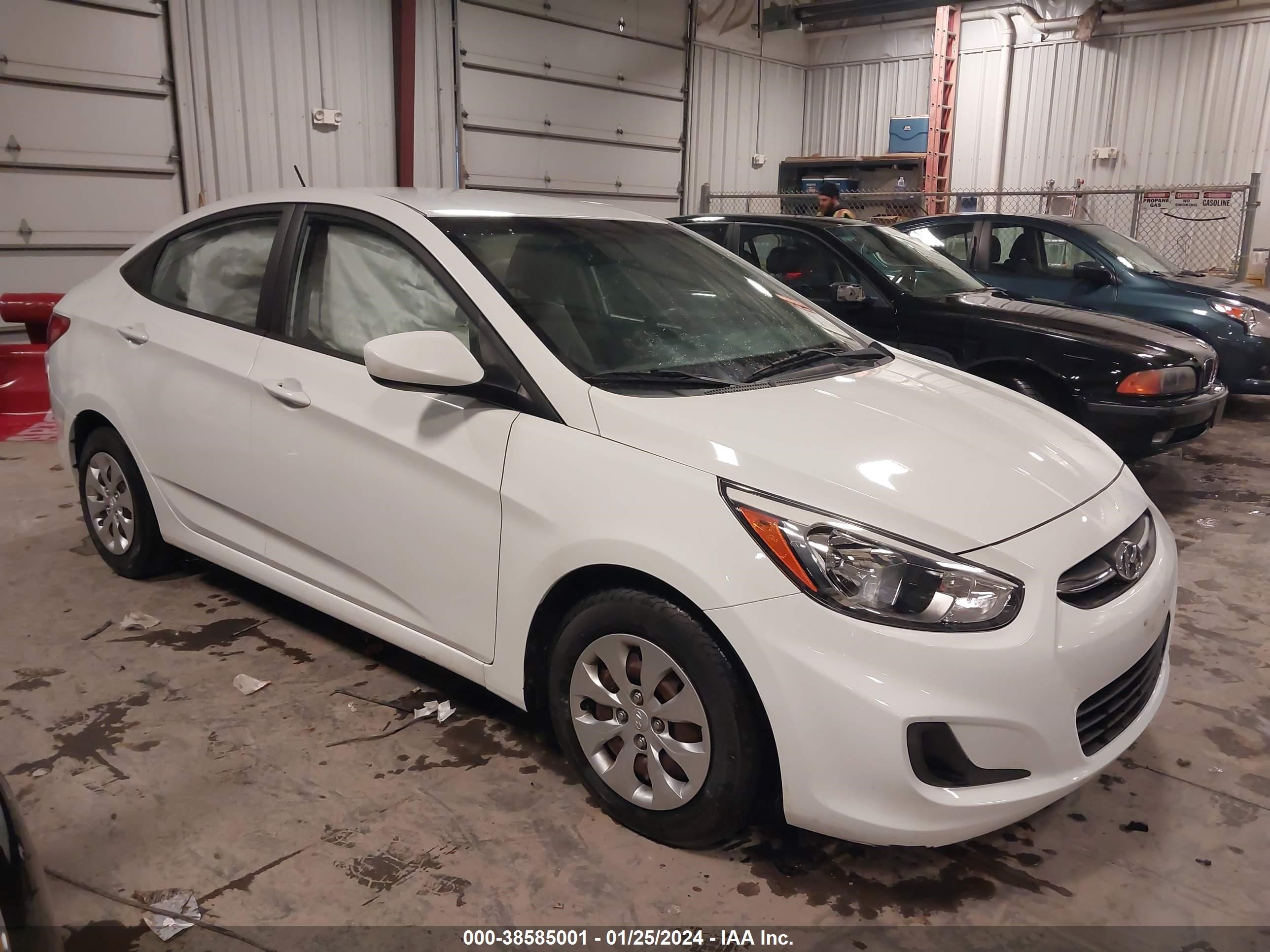 HYUNDAI ACCENT 2016 kmhct4ae2gu999158