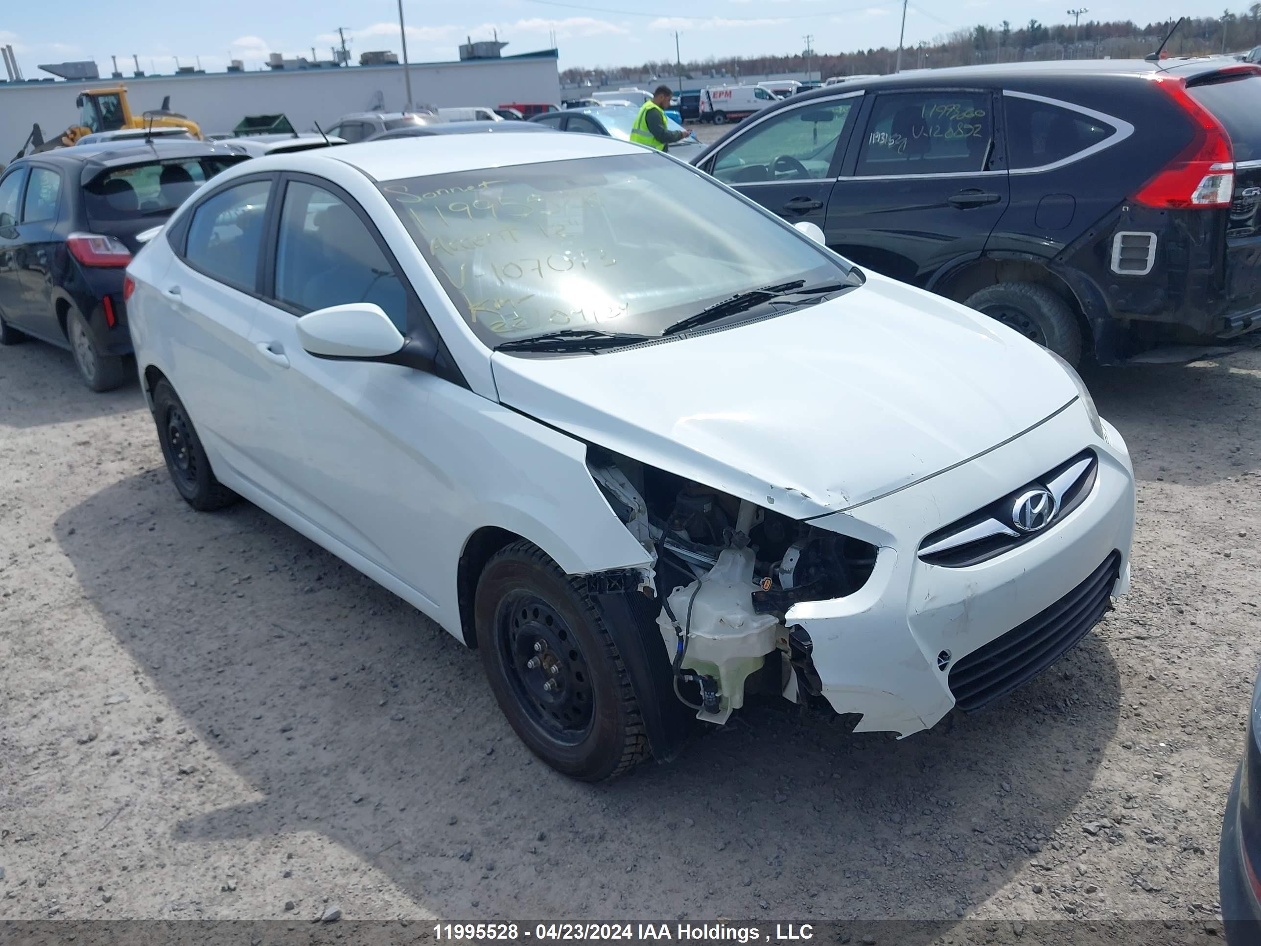 HYUNDAI ACCENT 2012 kmhct4ae3cu107073