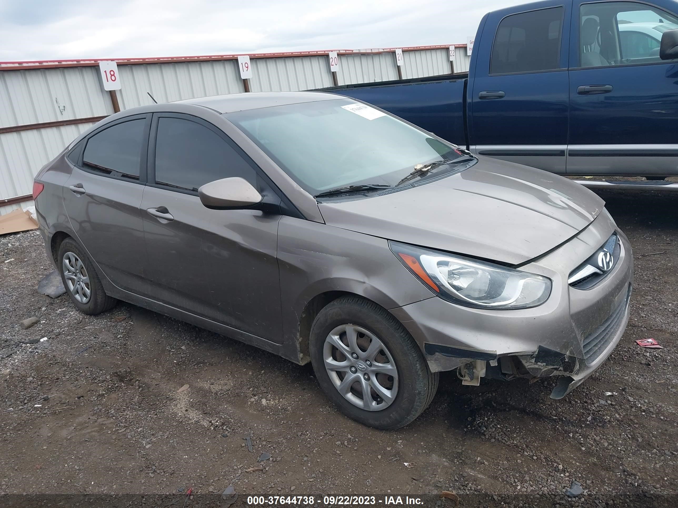 HYUNDAI ACCENT 2013 kmhct4ae3du541219