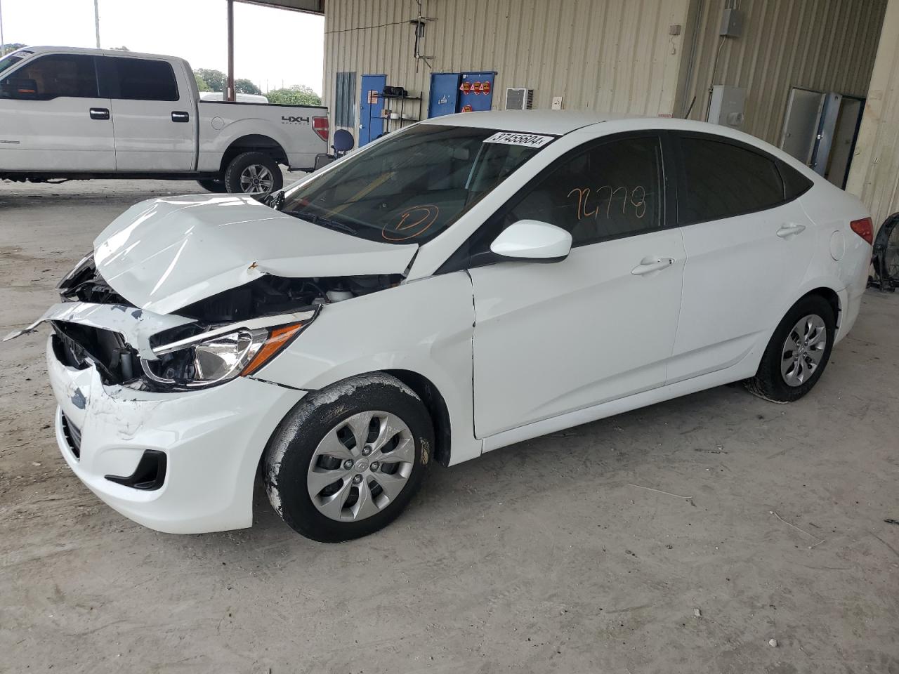 HYUNDAI ACCENT 2017 kmhct4ae3hu186655