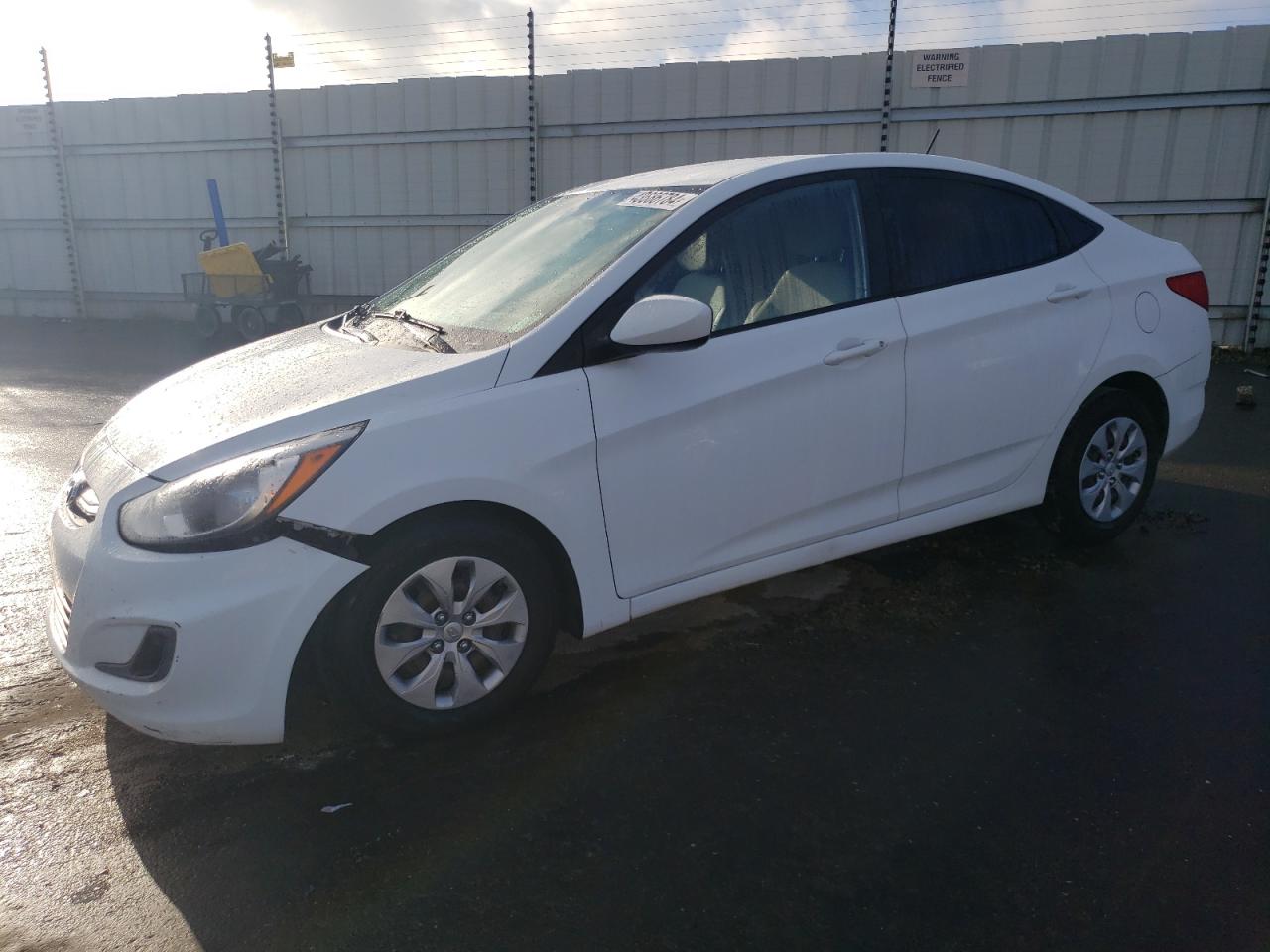 HYUNDAI ACCENT 2017 kmhct4ae3hu274105