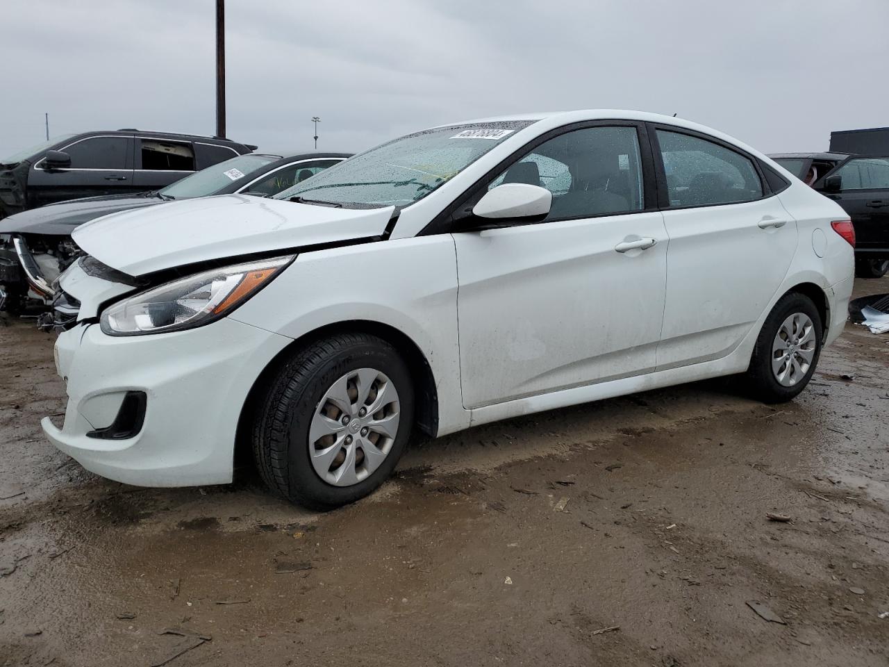 HYUNDAI ACCENT 2016 kmhct4ae5gu014433