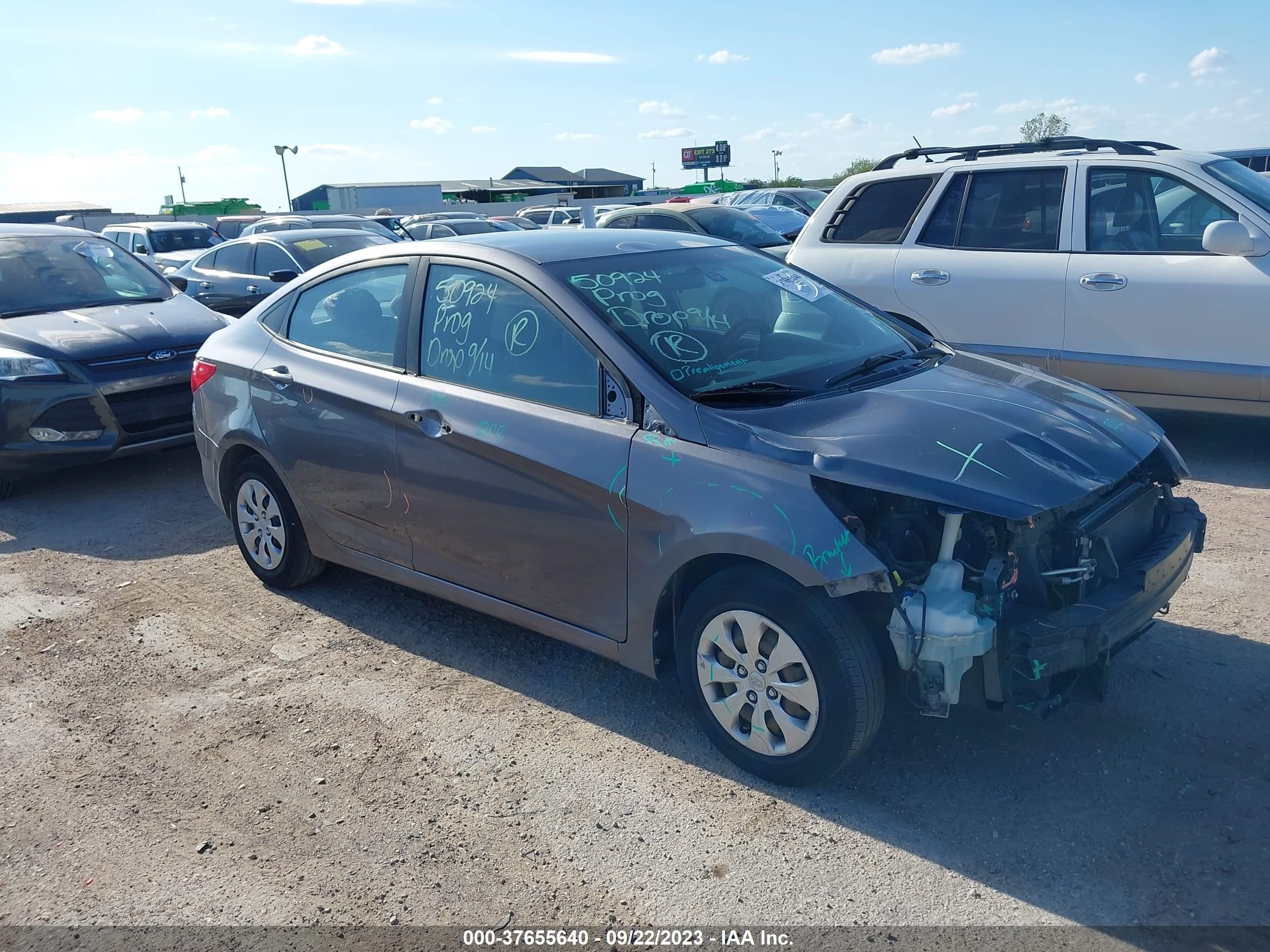 HYUNDAI ACCENT 2016 kmhct4ae5gu999672