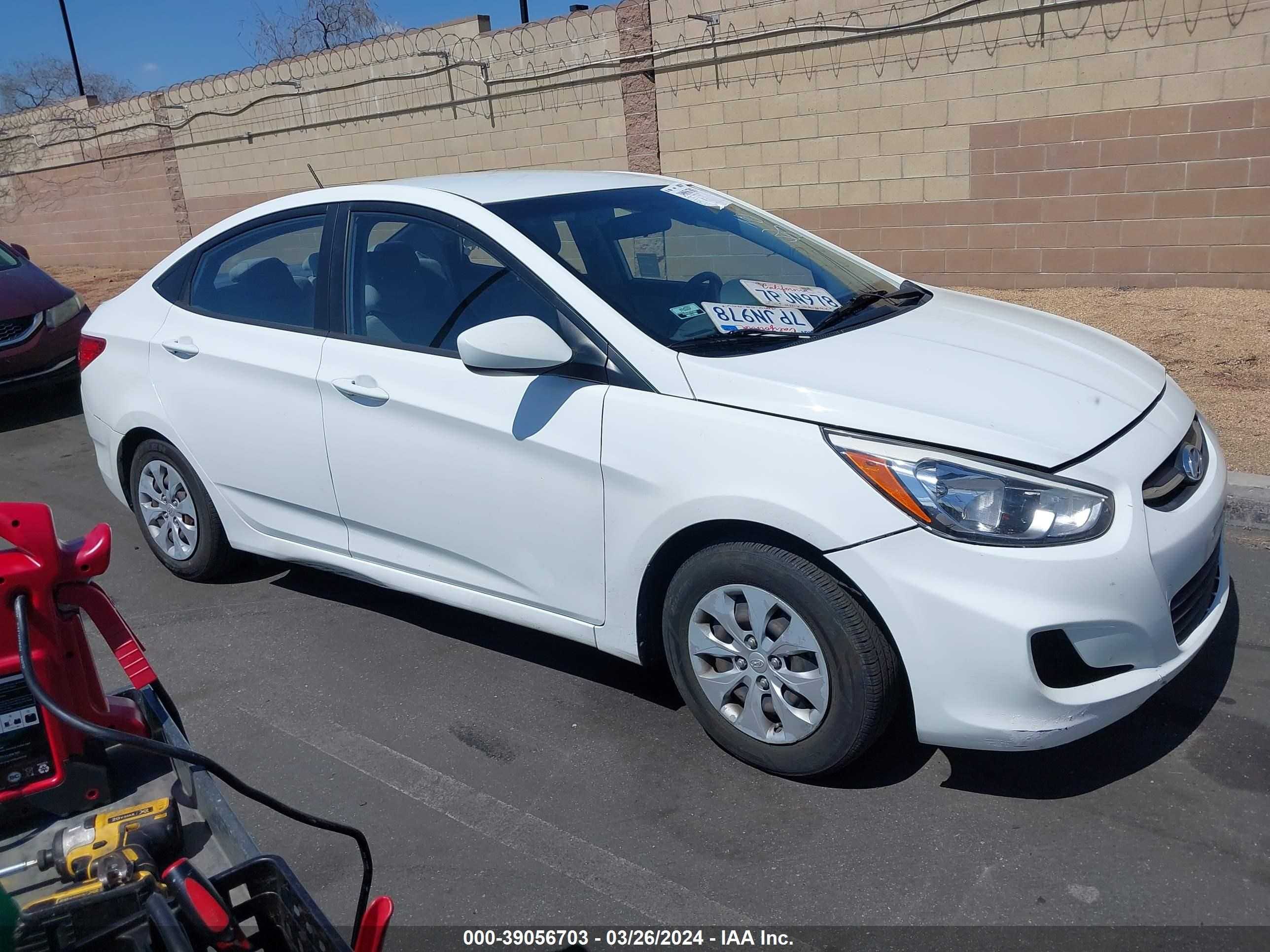 HYUNDAI ACCENT 2016 kmhct4ae6gu981956