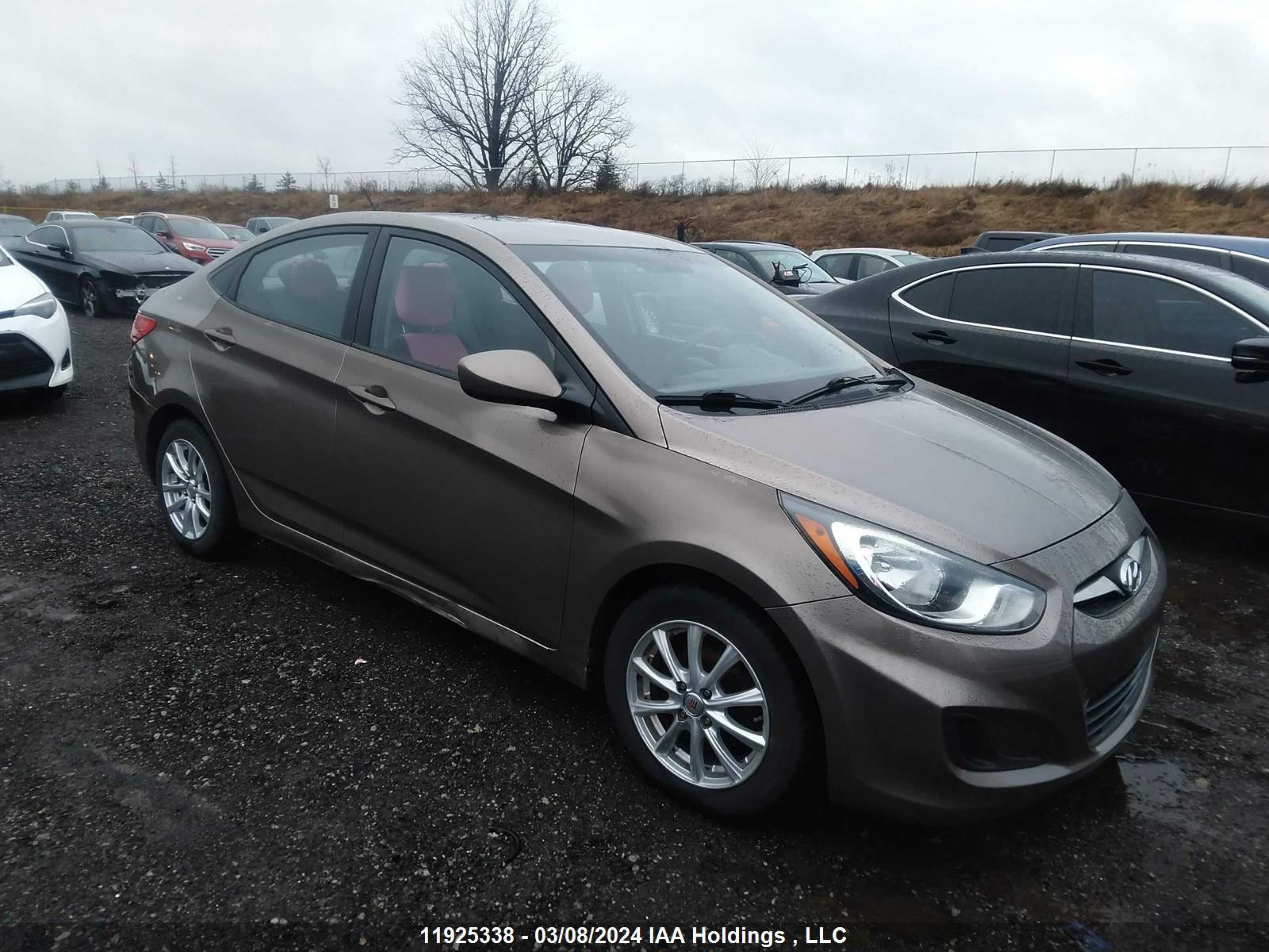 HYUNDAI ACCENT 2012 kmhct4ae7cu269370