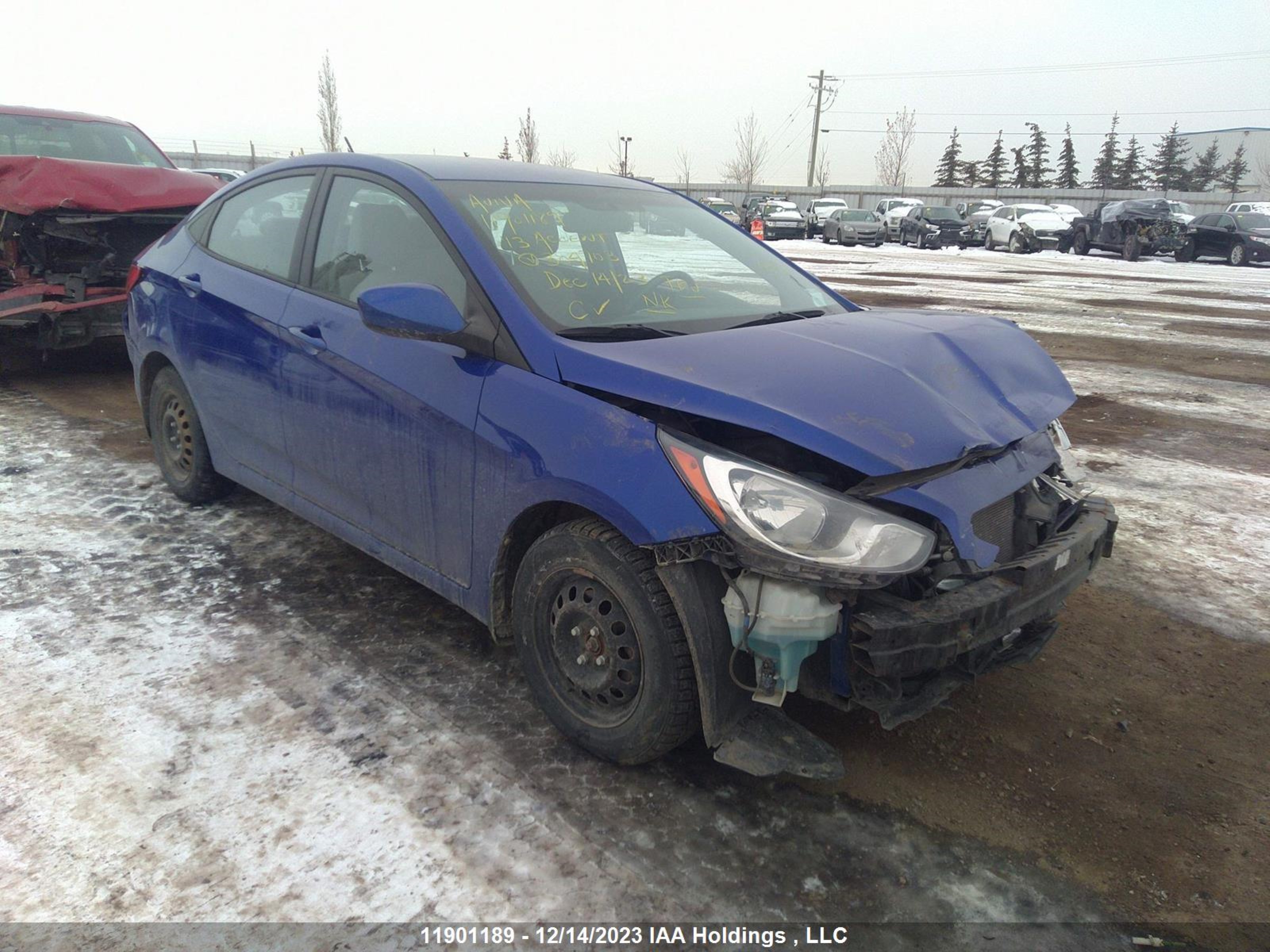 HYUNDAI ACCENT 2013 kmhct4ae7du304703