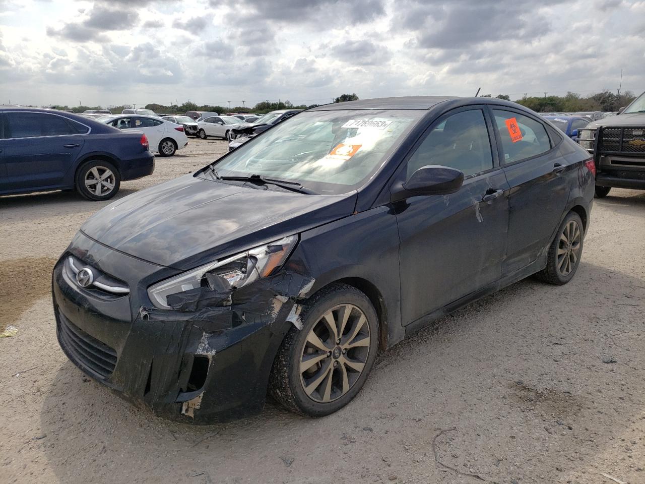 HYUNDAI ACCENT 2017 kmhct4ae7hu353356