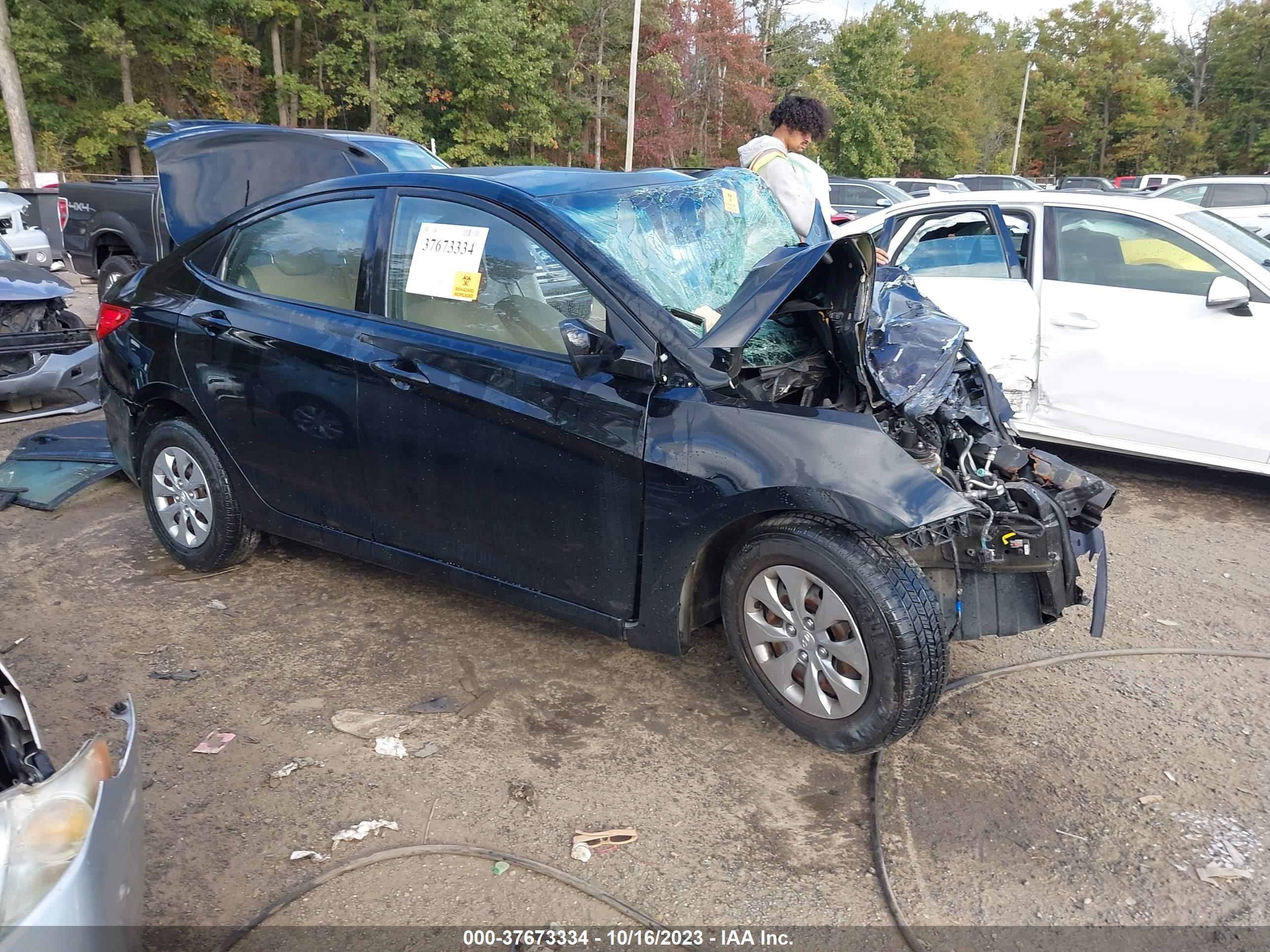 HYUNDAI ACCENT 2017 kmhct4ae7hu383246