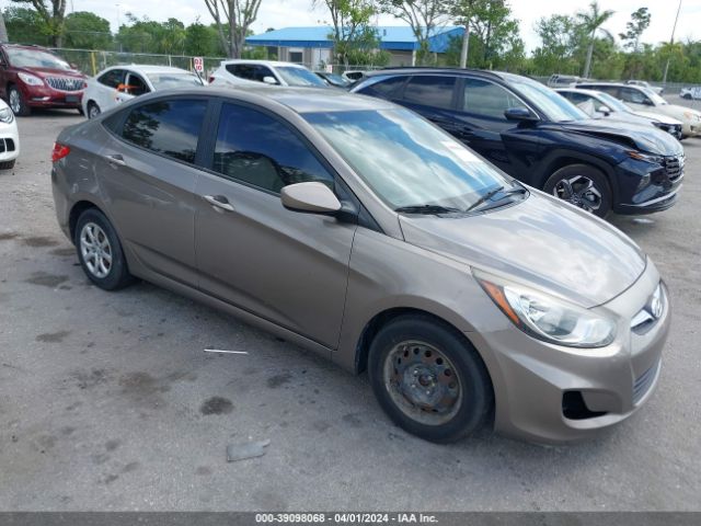 HYUNDAI ACCENT 2014 kmhct4ae8eu614070