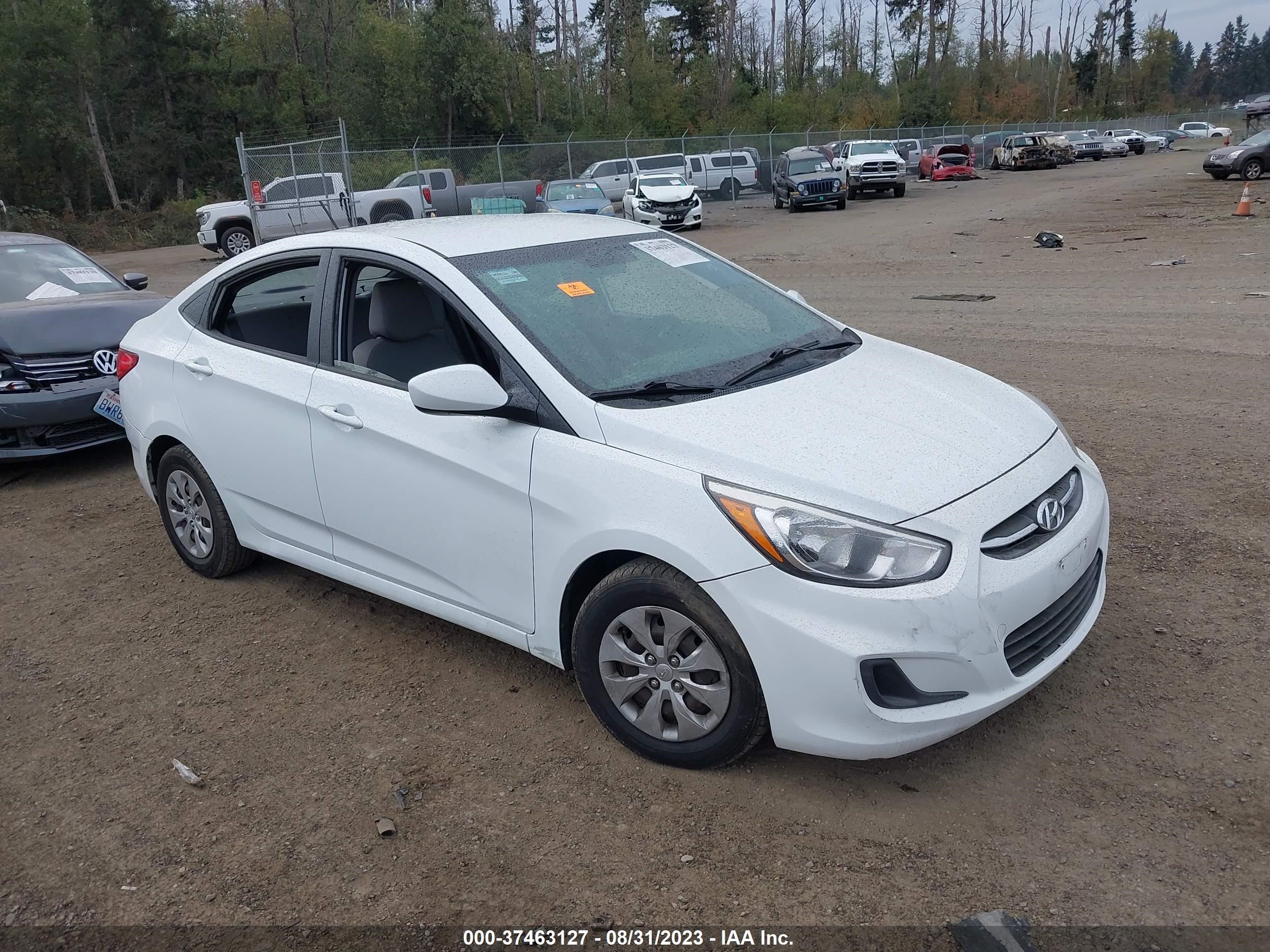 HYUNDAI ACCENT 2016 kmhct4ae8gu016211