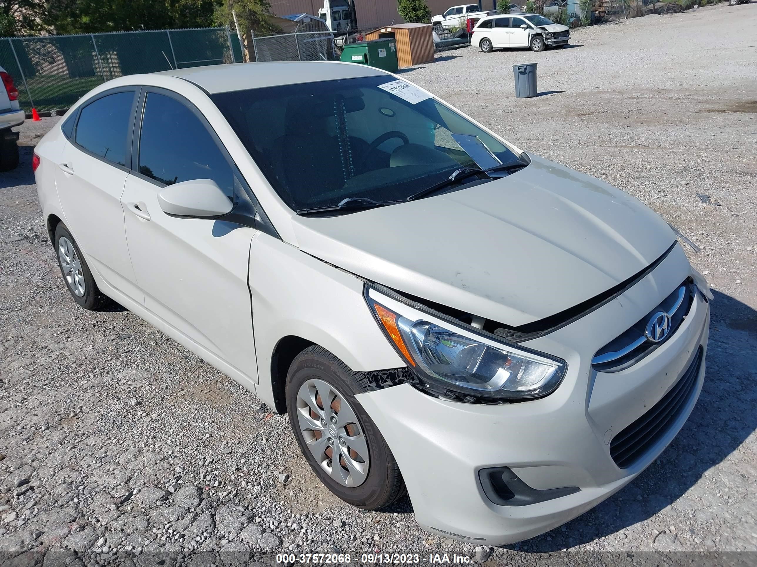 HYUNDAI ACCENT 2017 kmhct4ae8hu221965