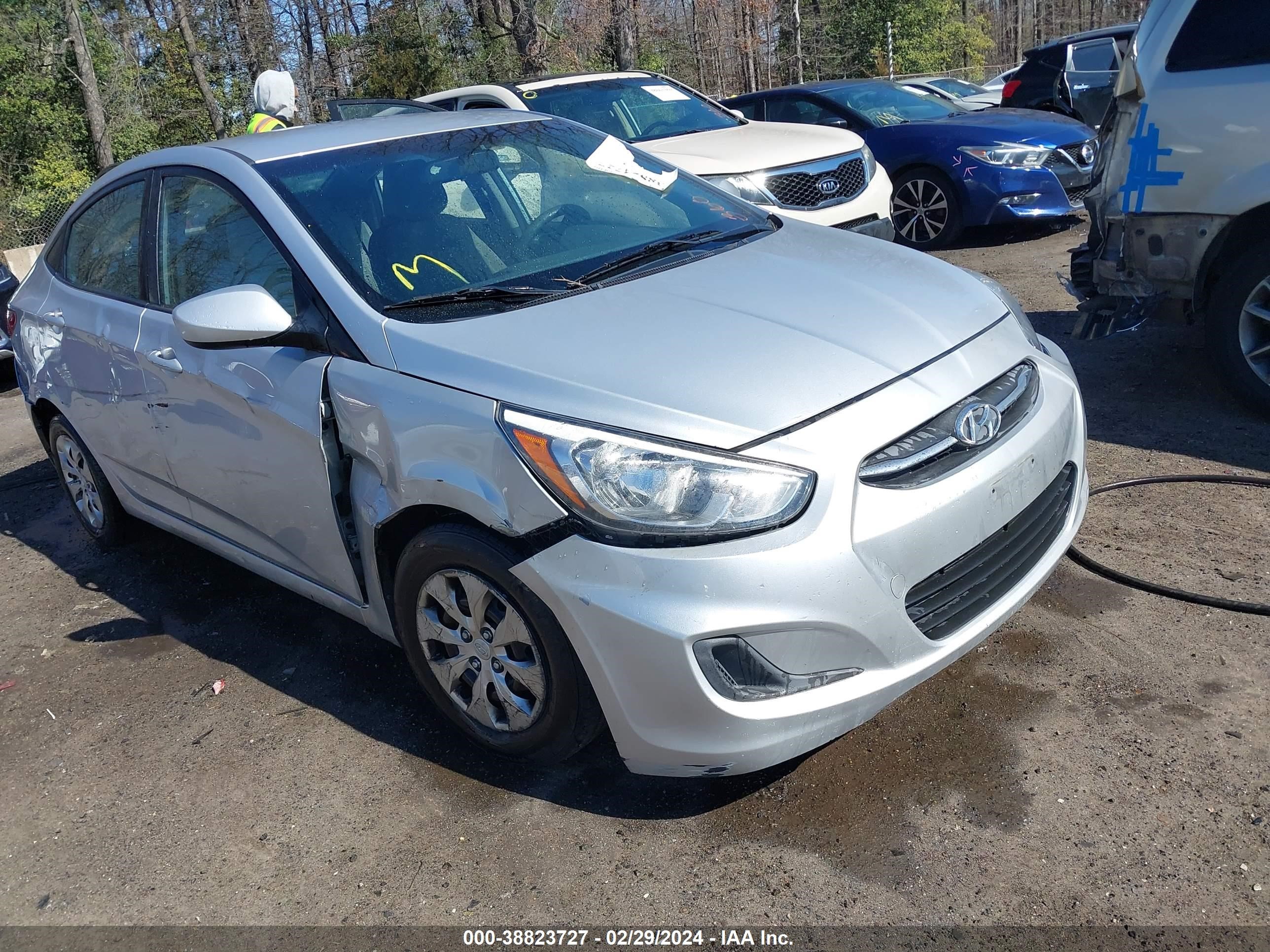 HYUNDAI ACCENT 2017 kmhct4ae8hu292180