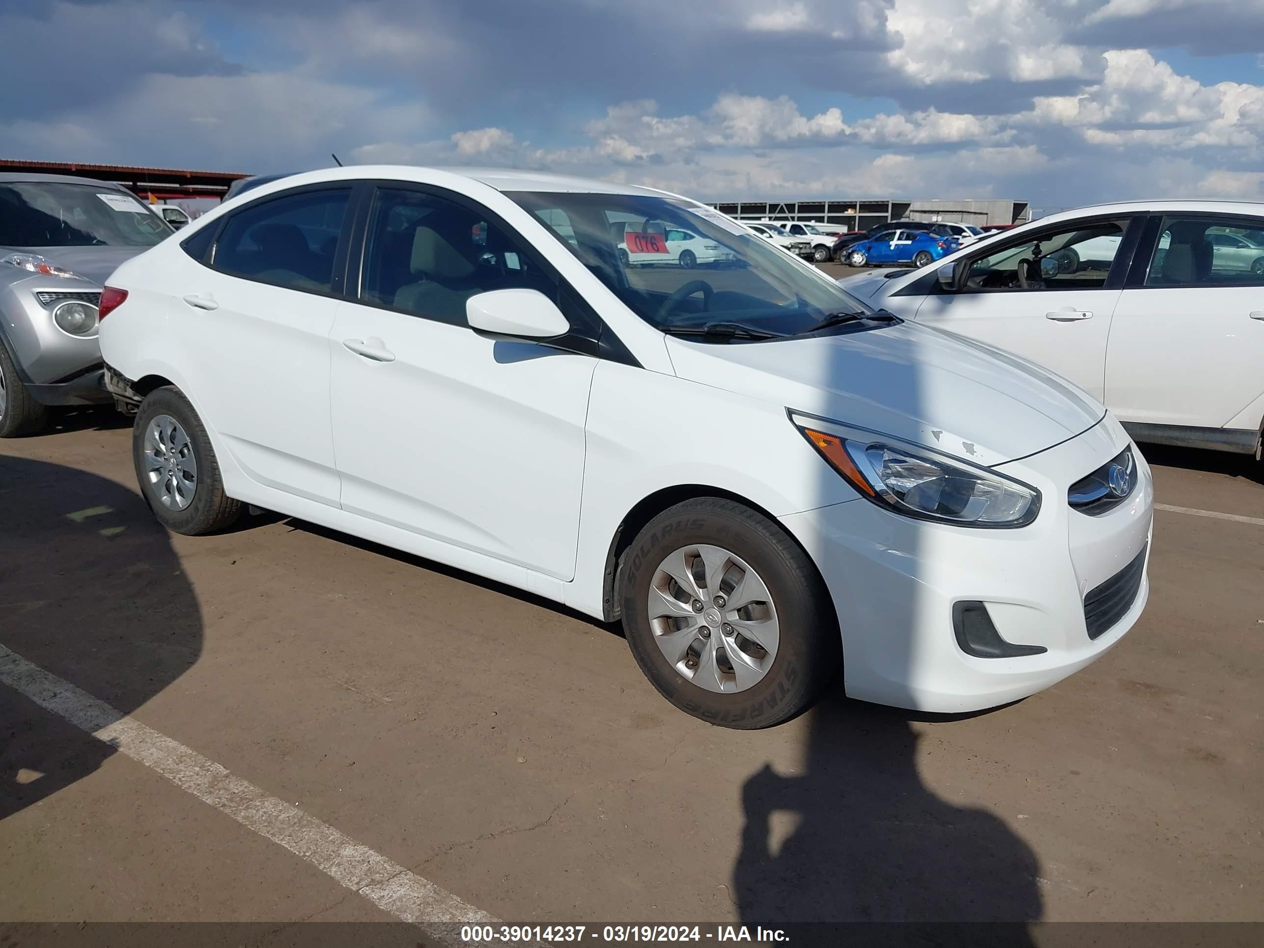 HYUNDAI ACCENT 2015 kmhct4ae9fu927727