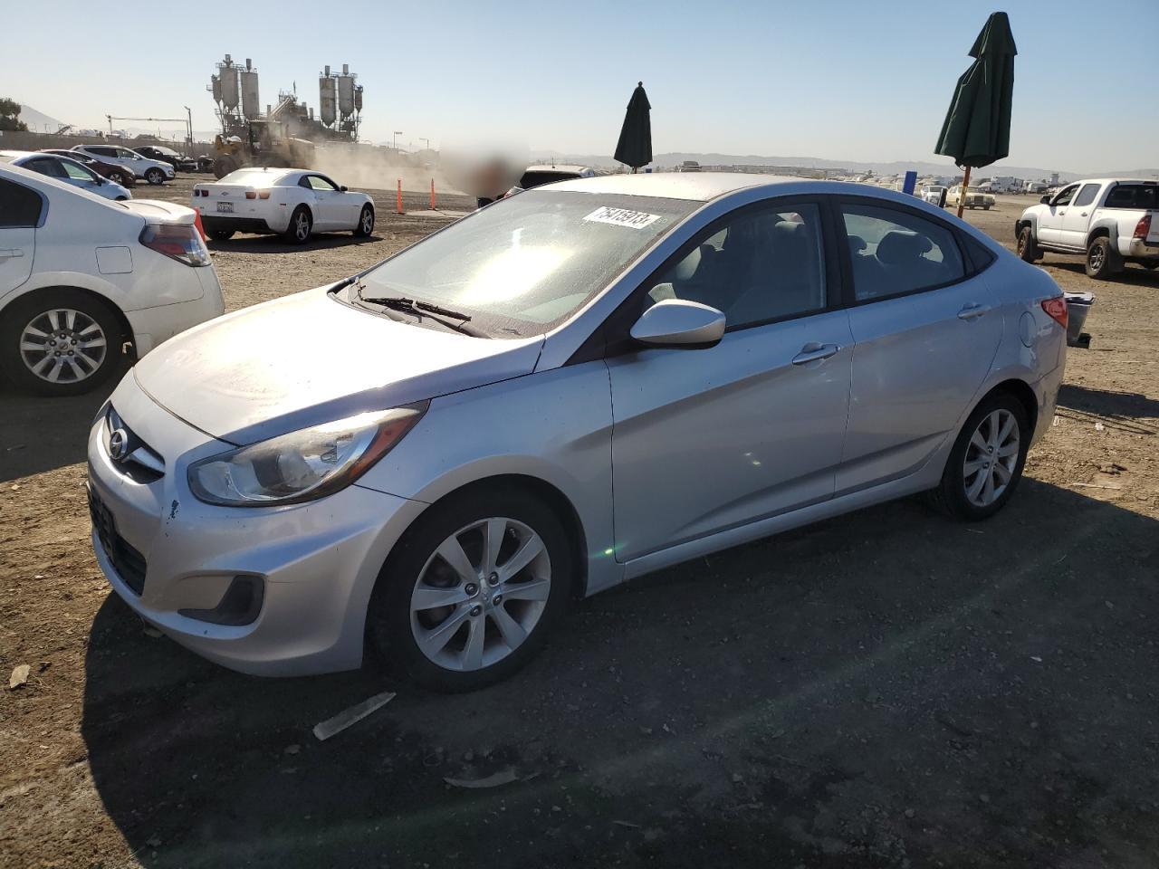 HYUNDAI ACCENT 2013 kmhct4aexdu538866