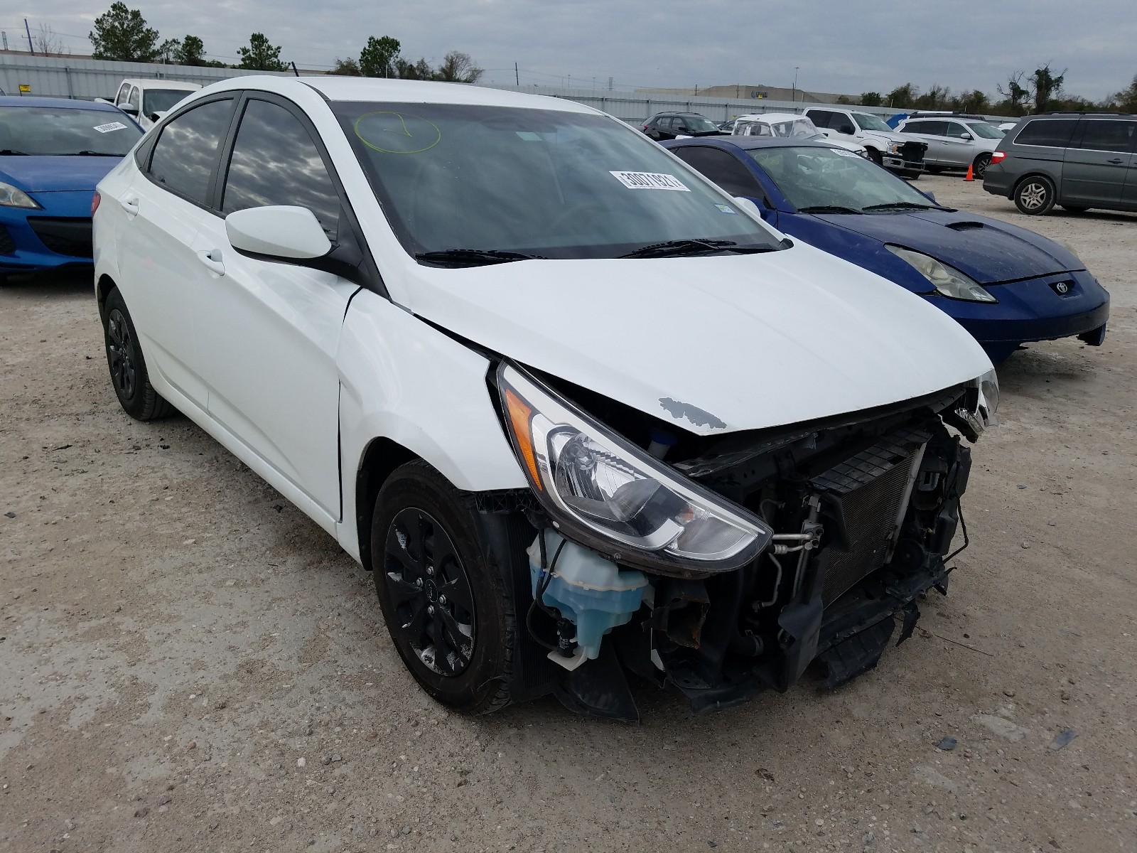 HYUNDAI ACCENT GLS 2015 kmhct4aexfu908023