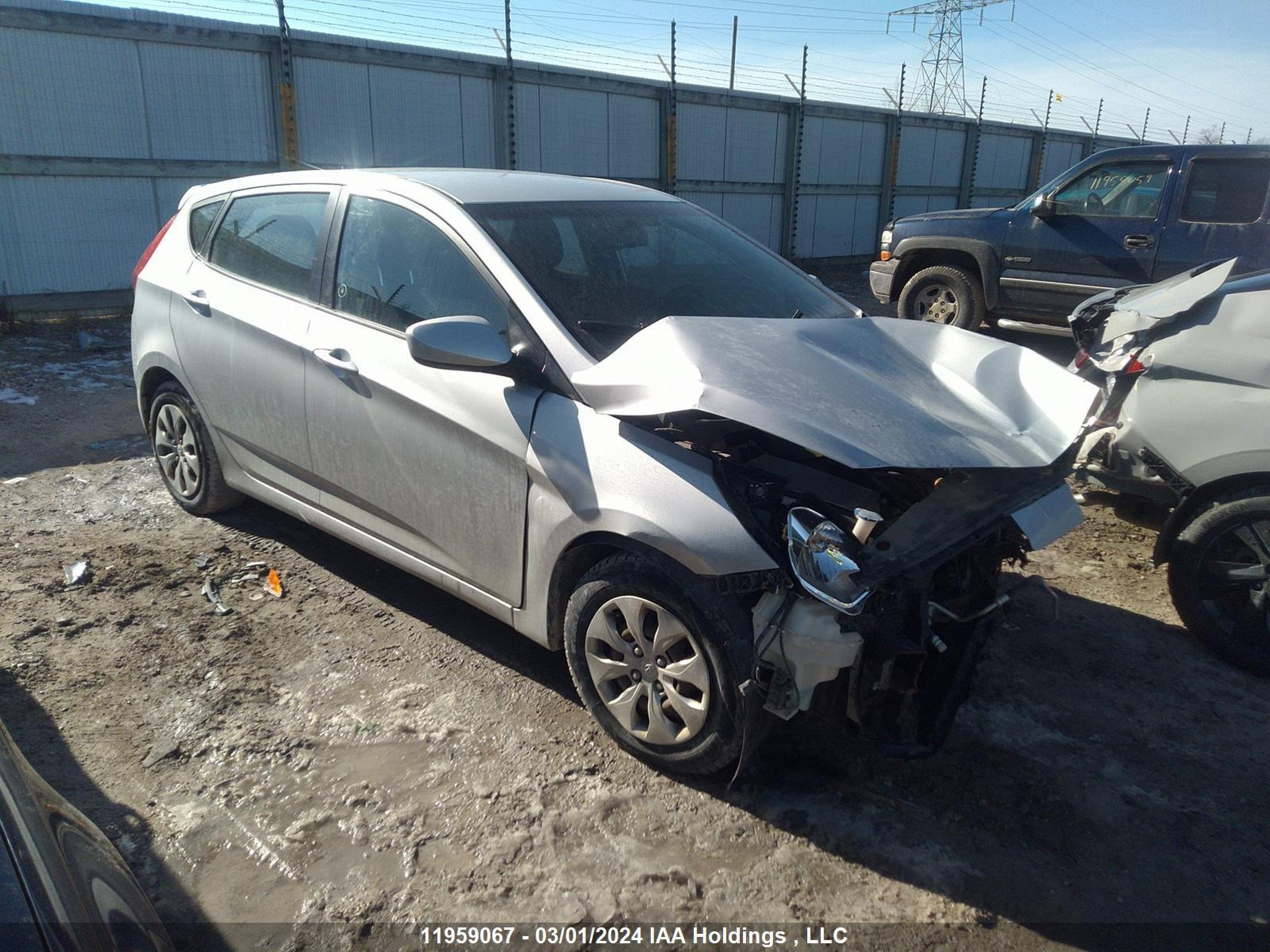 HYUNDAI ACCENT 2016 kmhct5ae0gu242071