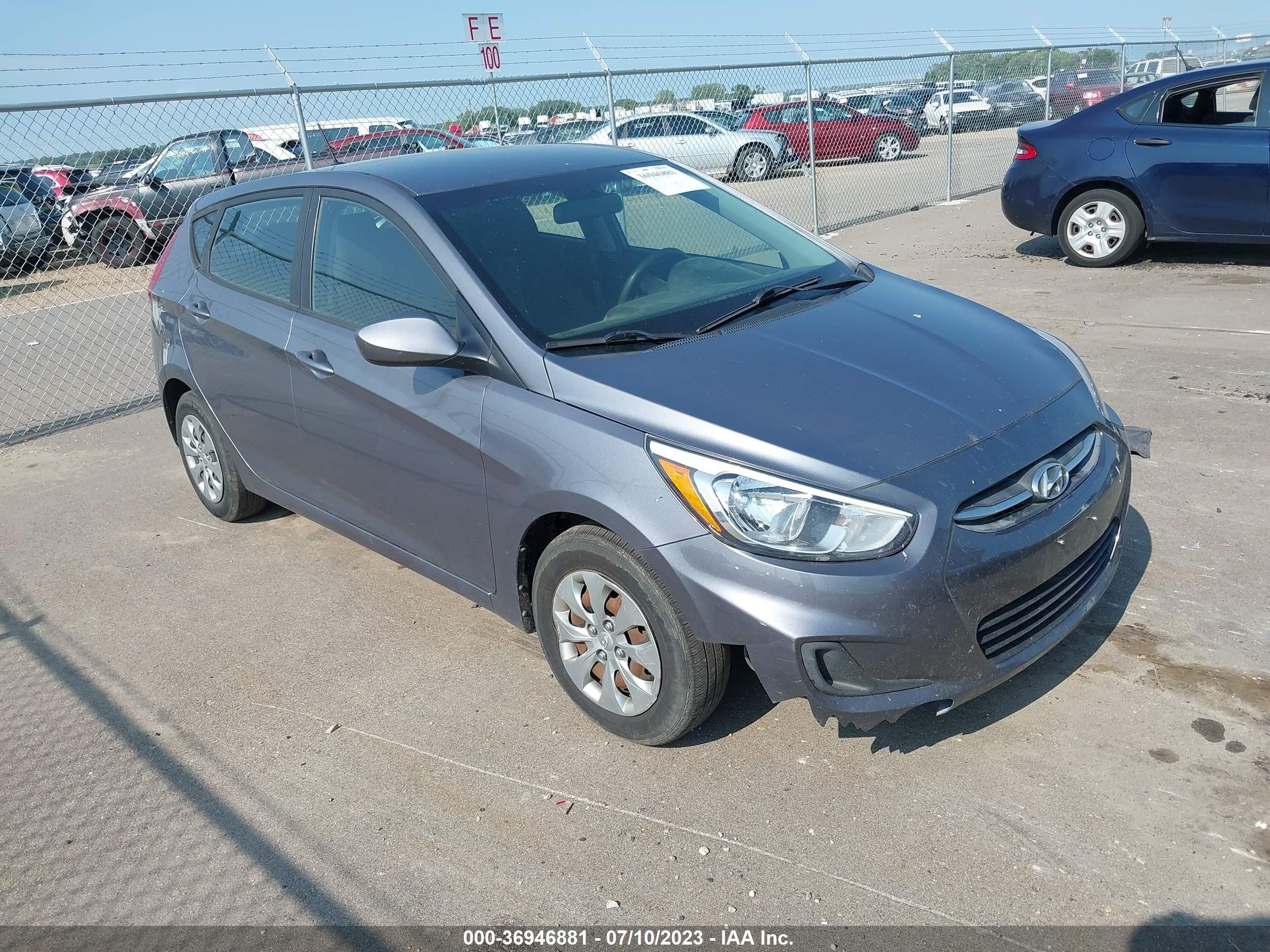 HYUNDAI ACCENT 2017 kmhct5ae0hu316624