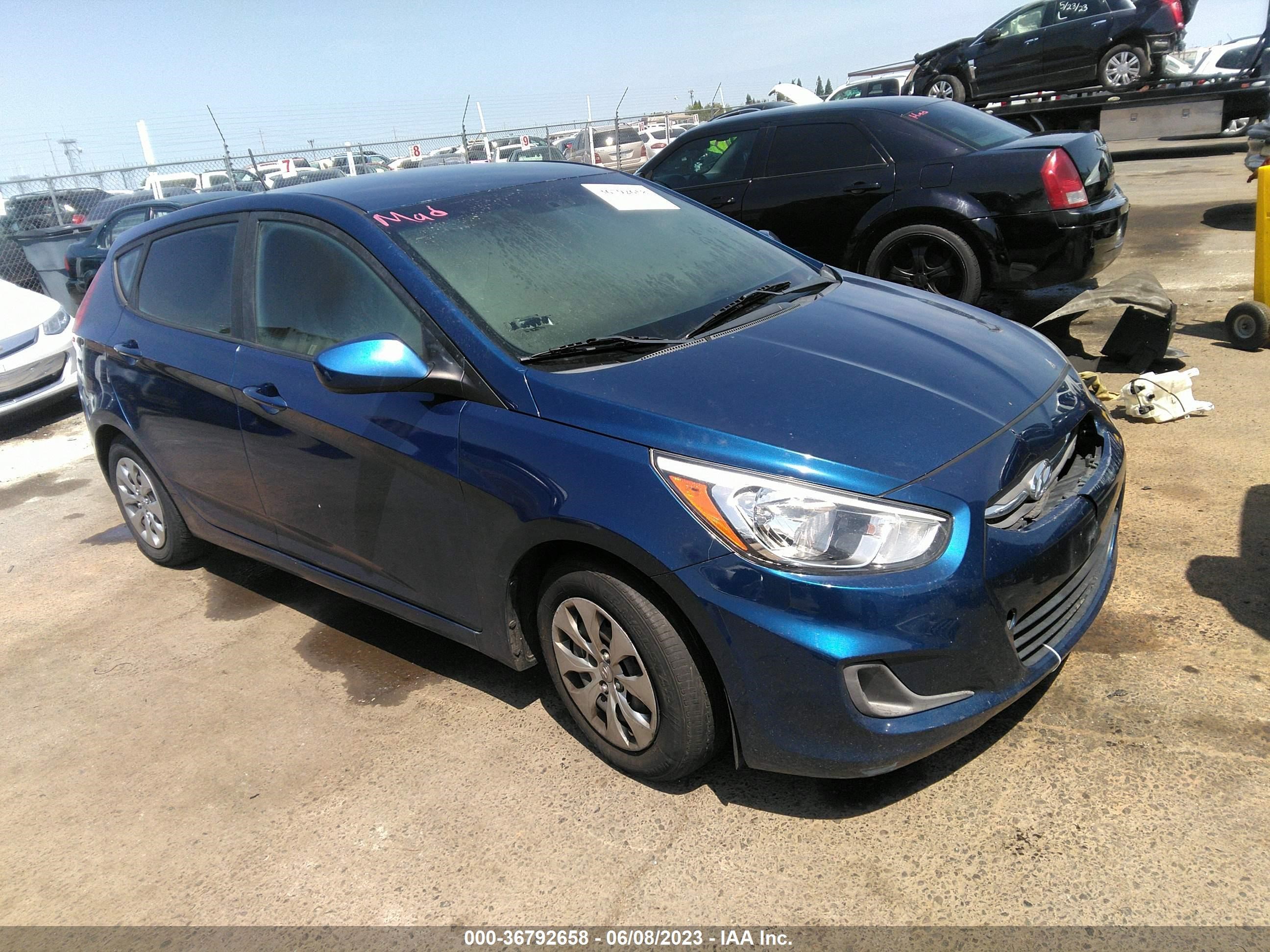 HYUNDAI ACCENT 2017 kmhct5ae0hu336968