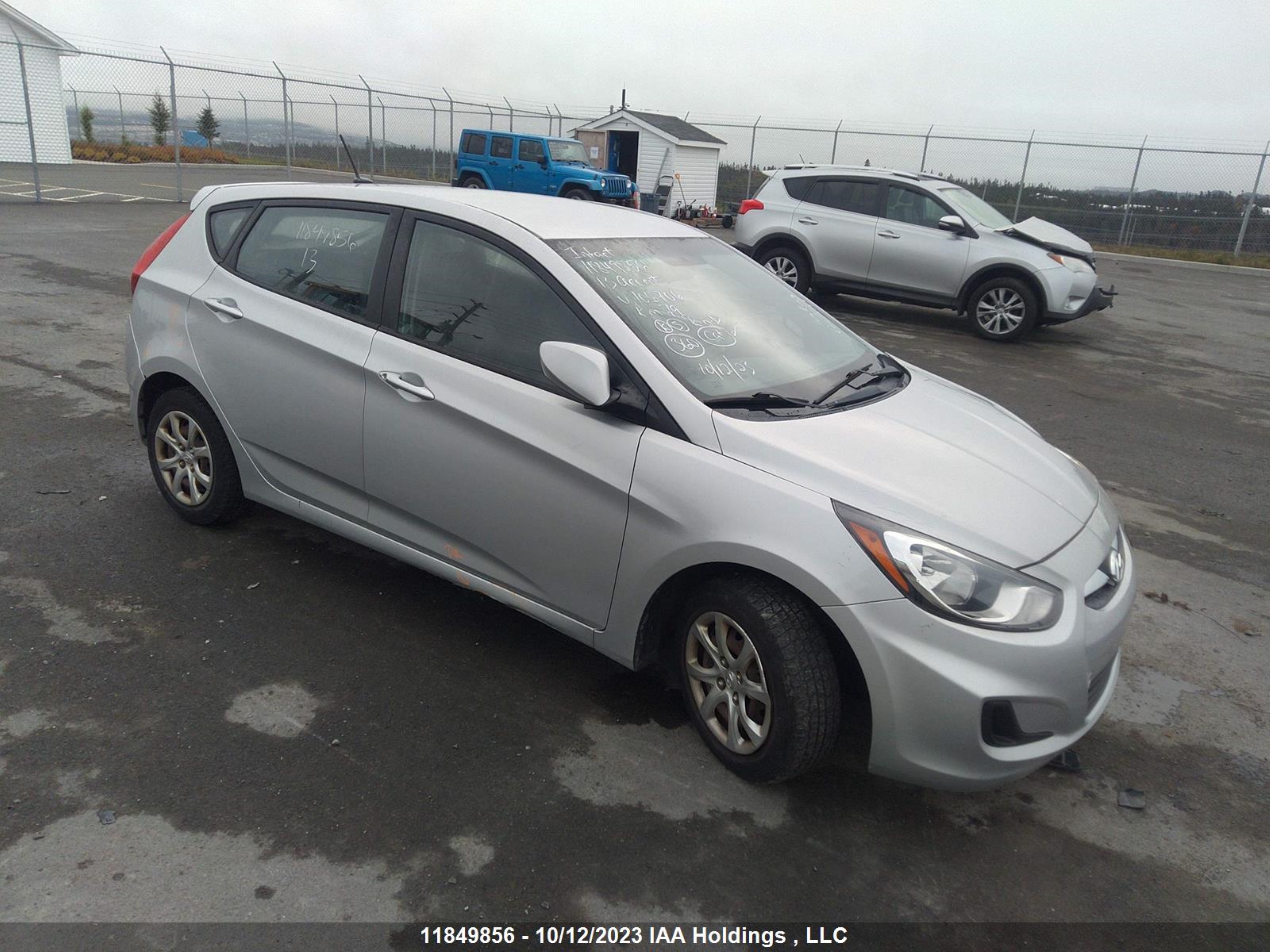 HYUNDAI ACCENT 2013 kmhct5ae1du106706