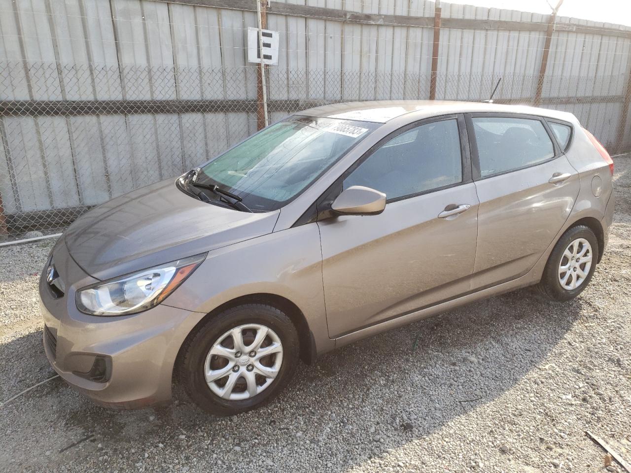 HYUNDAI ACCENT 2013 kmhct5ae1du117074