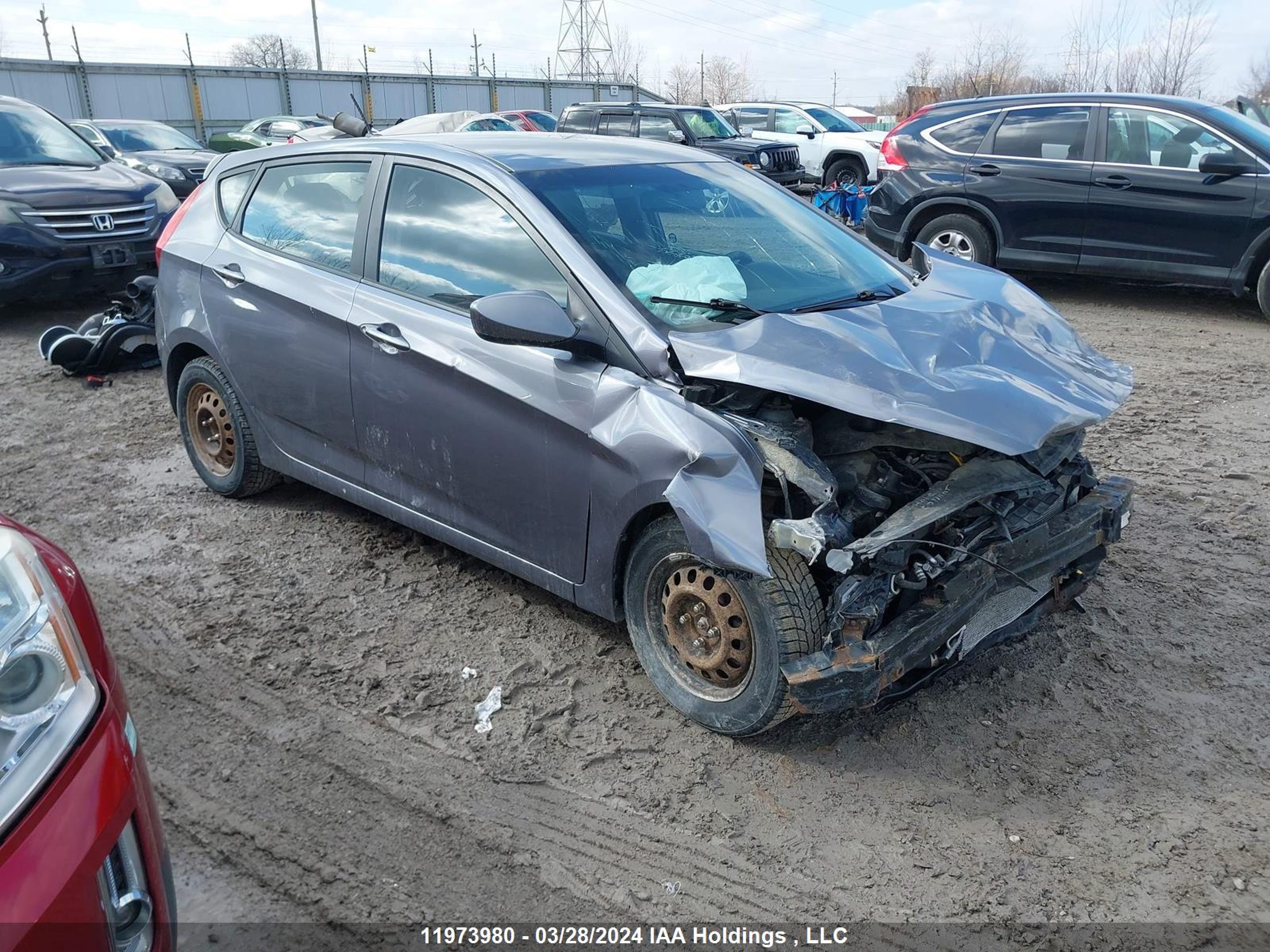 HYUNDAI ACCENT 2015 kmhct5ae1fu210969