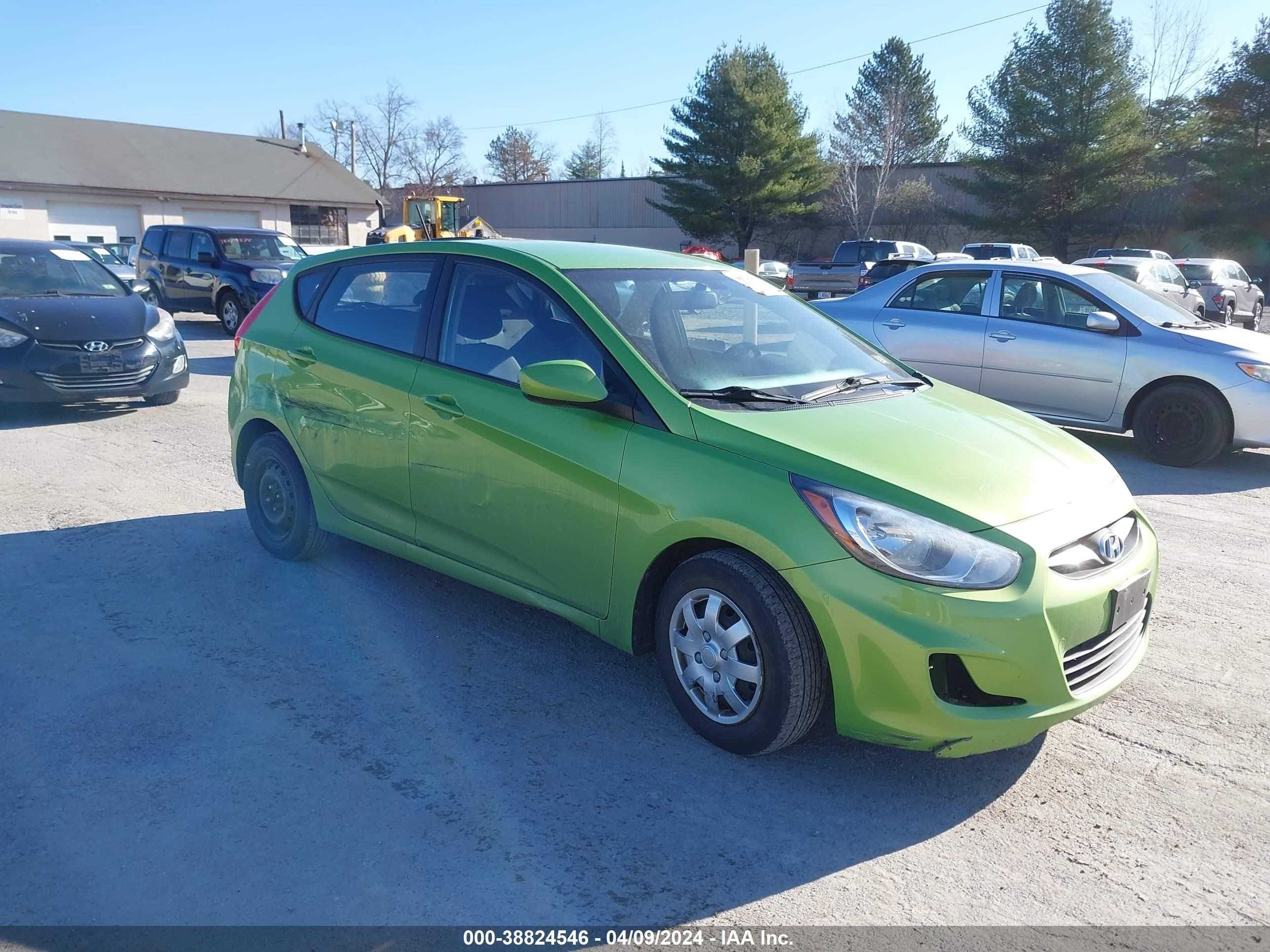 HYUNDAI ACCENT 2012 kmhct5ae2cu012347