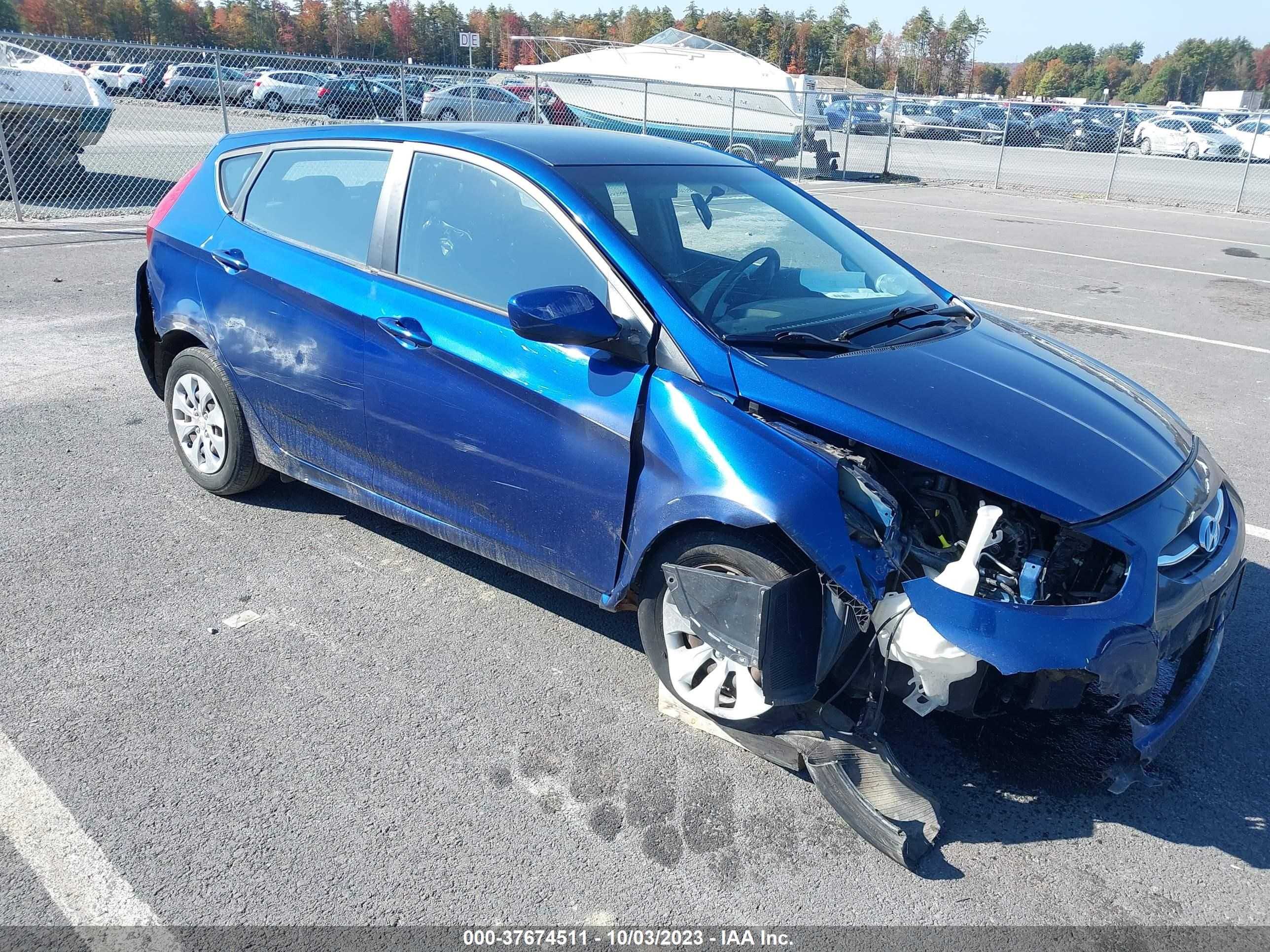 HYUNDAI ACCENT 2015 kmhct5ae2fu213489