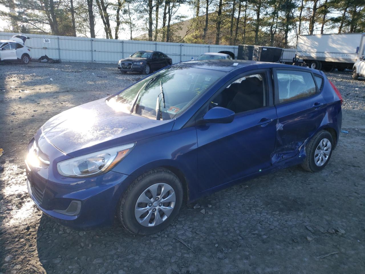 HYUNDAI ACCENT 2017 kmhct5ae3hu306413