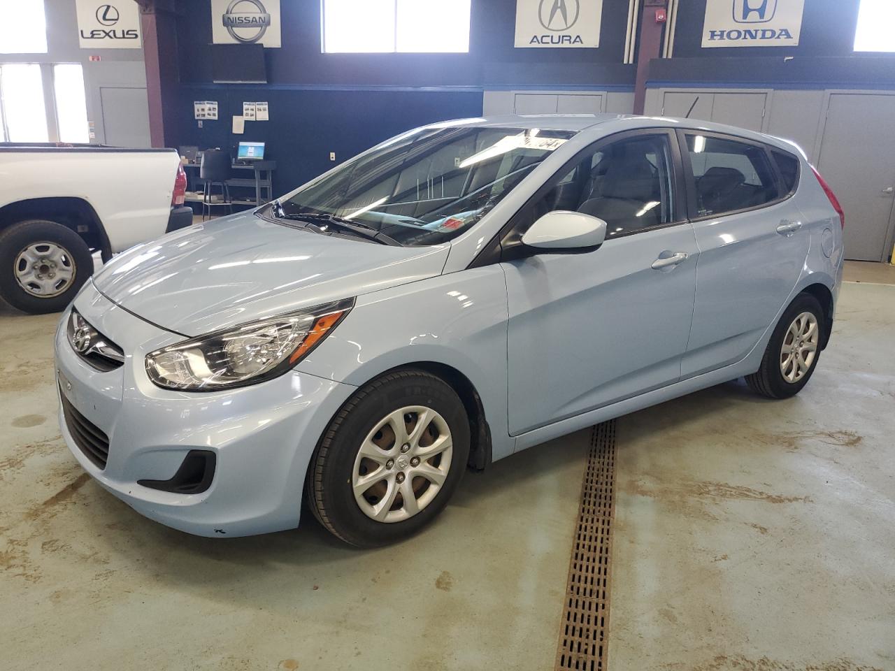 HYUNDAI ACCENT 2013 kmhct5ae4du135410