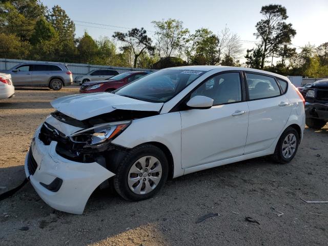 HYUNDAI ACCENT 2015 kmhct5ae4fu208729