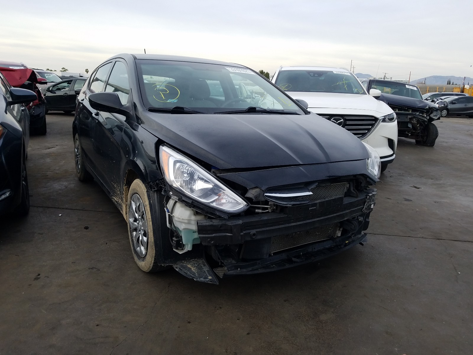 HYUNDAI ACCENT SE 2017 kmhct5ae4hu312267