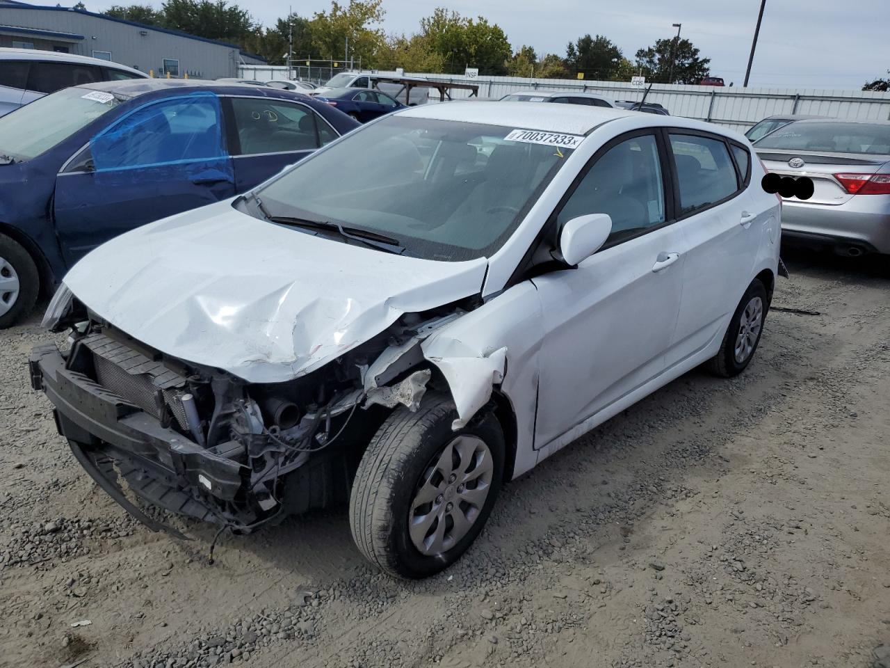 HYUNDAI ACCENT 2017 kmhct5ae4hu343051