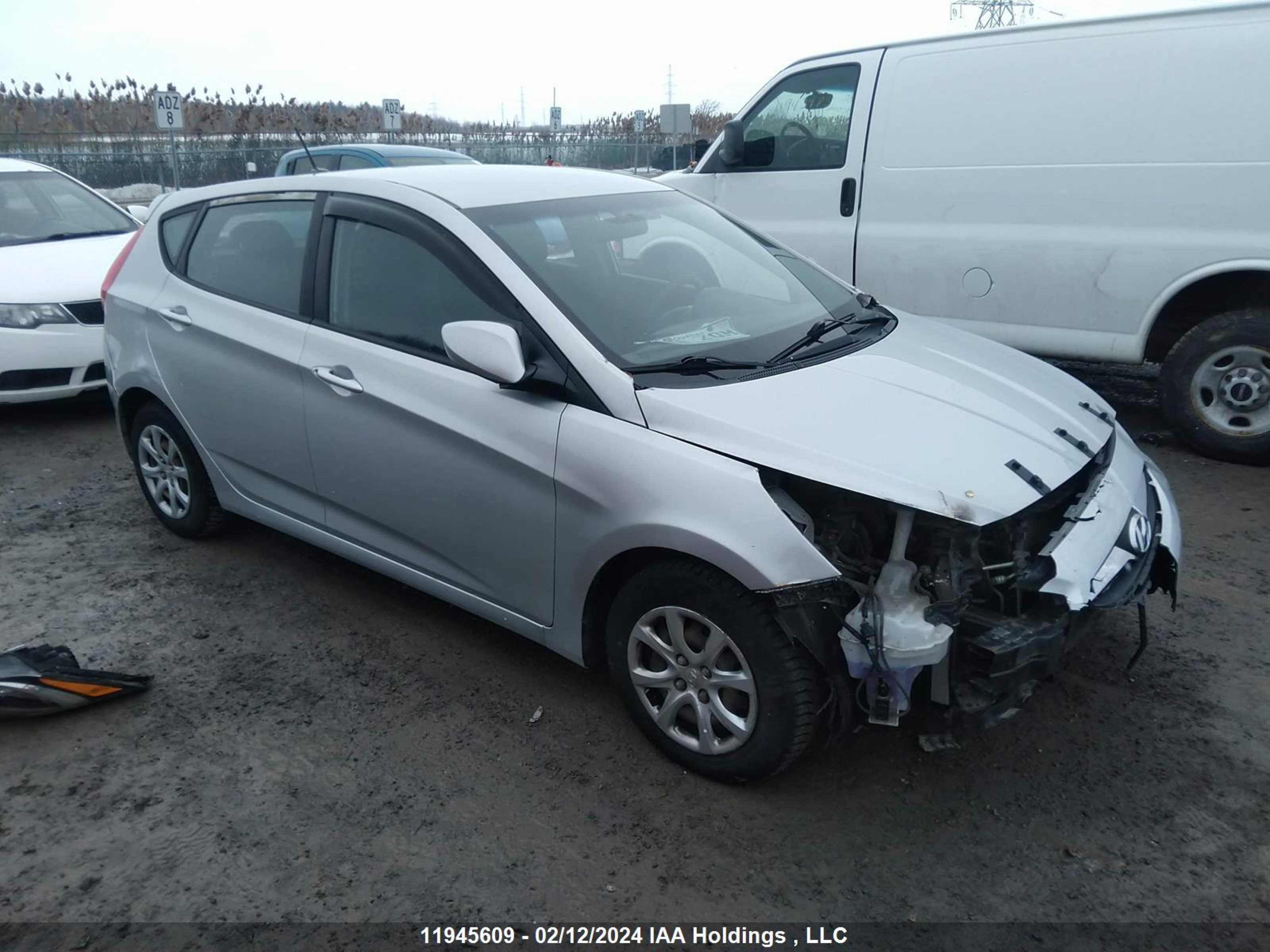 HYUNDAI ACCENT 2013 kmhct5ae5du108863