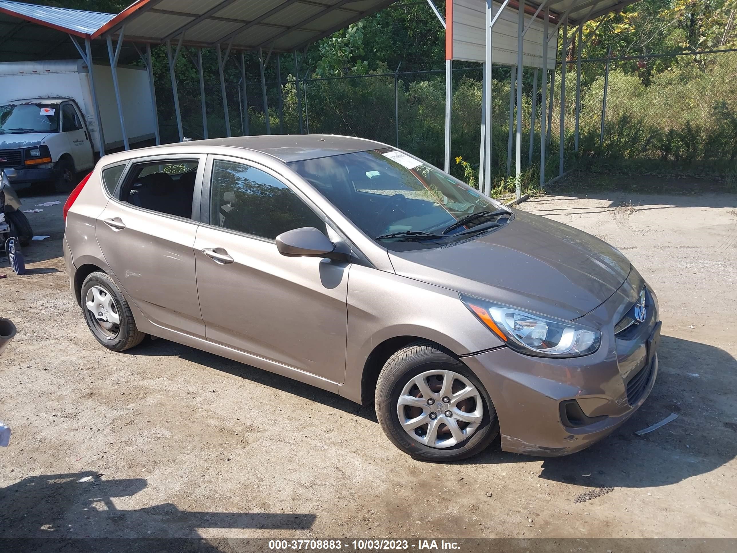 HYUNDAI ACCENT 2013 kmhct5ae5eu151214