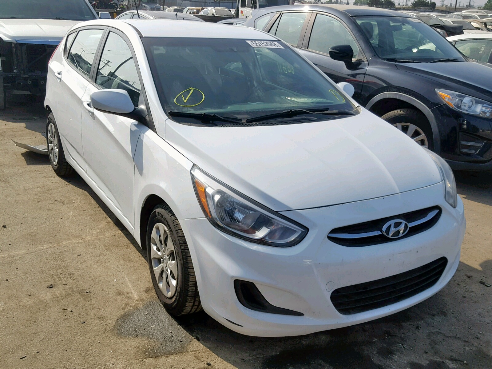 HYUNDAI ACCENT 2017 kmhct5ae5hu322743