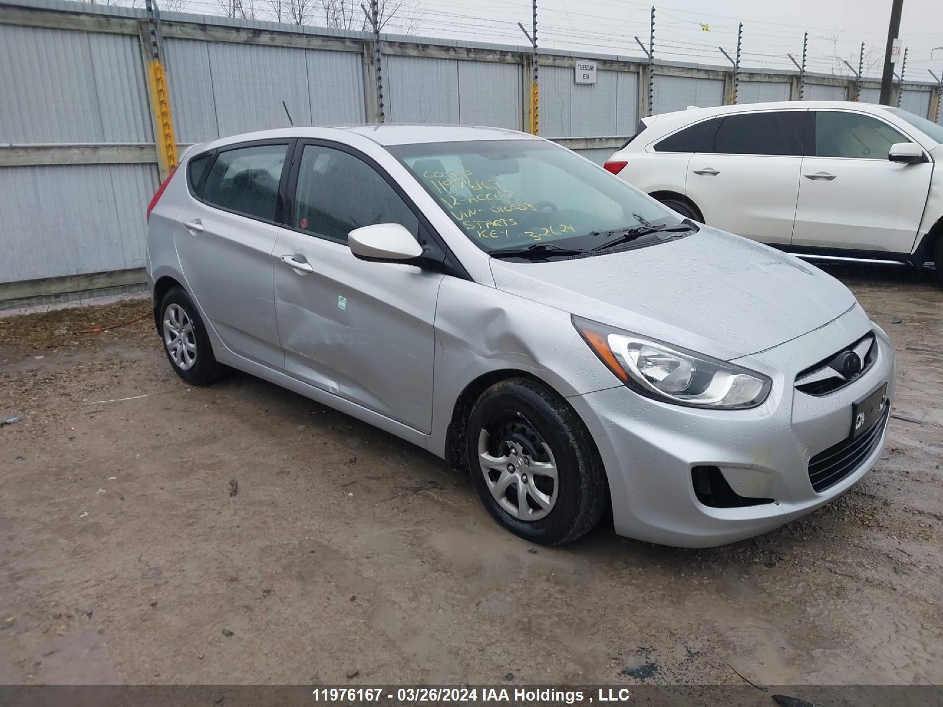 HYUNDAI ACCENT 2012 kmhct5ae6cu010553