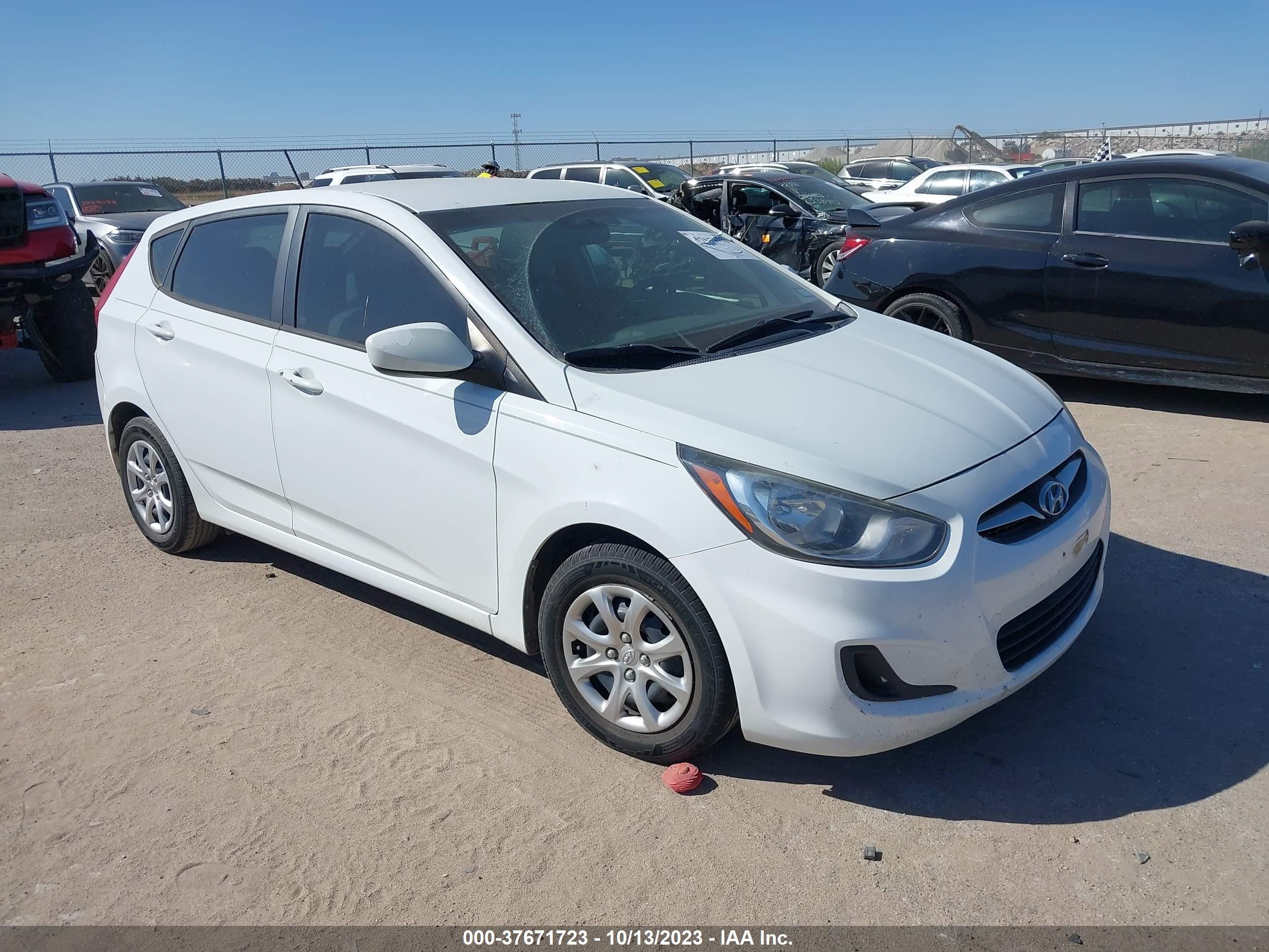 HYUNDAI ACCENT 2013 kmhct5ae6du120925