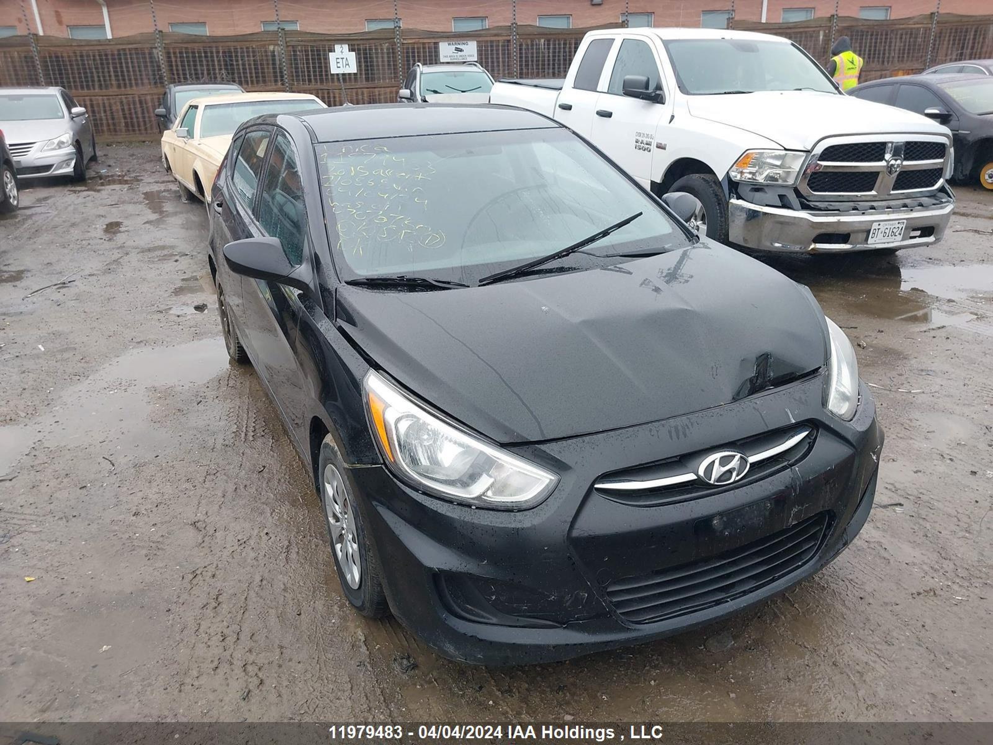 HYUNDAI ACCENT 2015 kmhct5ae6fu210868