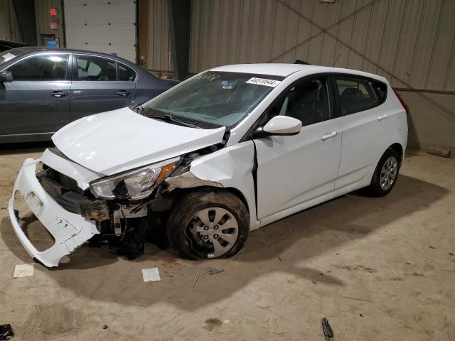 HYUNDAI ACCENT 2017 kmhct5ae6hu324372