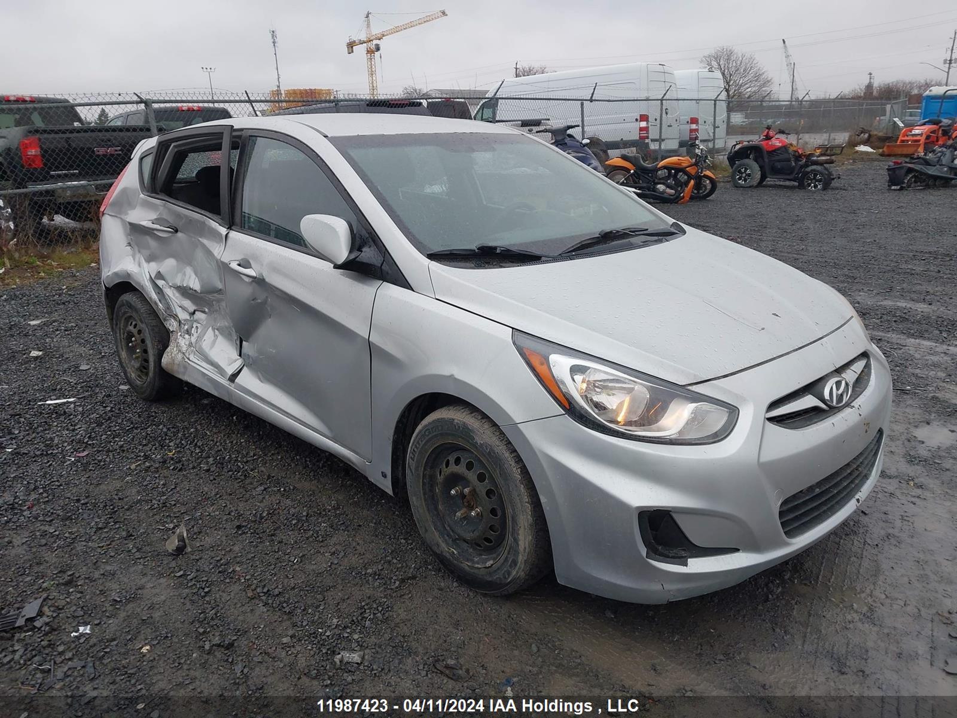 HYUNDAI ACCENT 2013 kmhct5ae7du110128