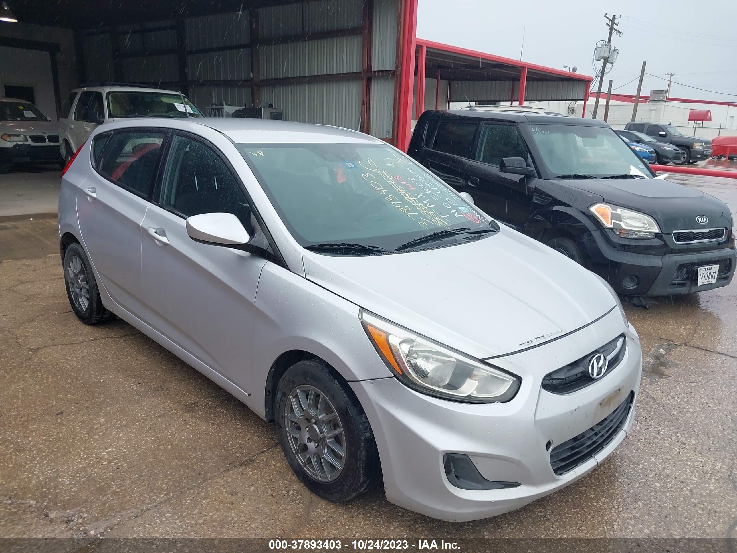 HYUNDAI ACCENT 2016 kmhct5ae7gu262253