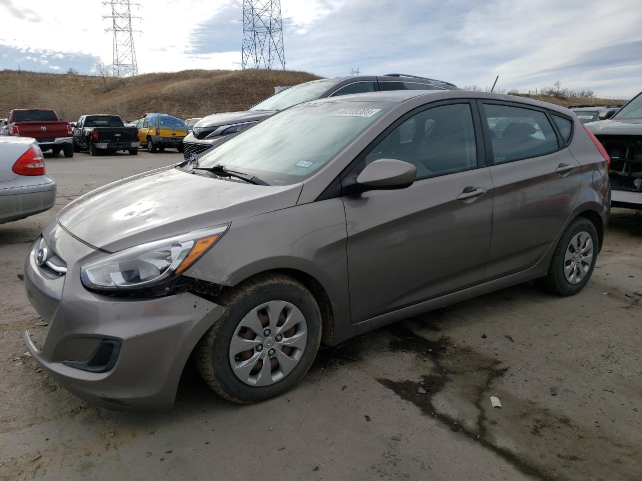 HYUNDAI ACCENT 2017 kmhct5ae7hu360037