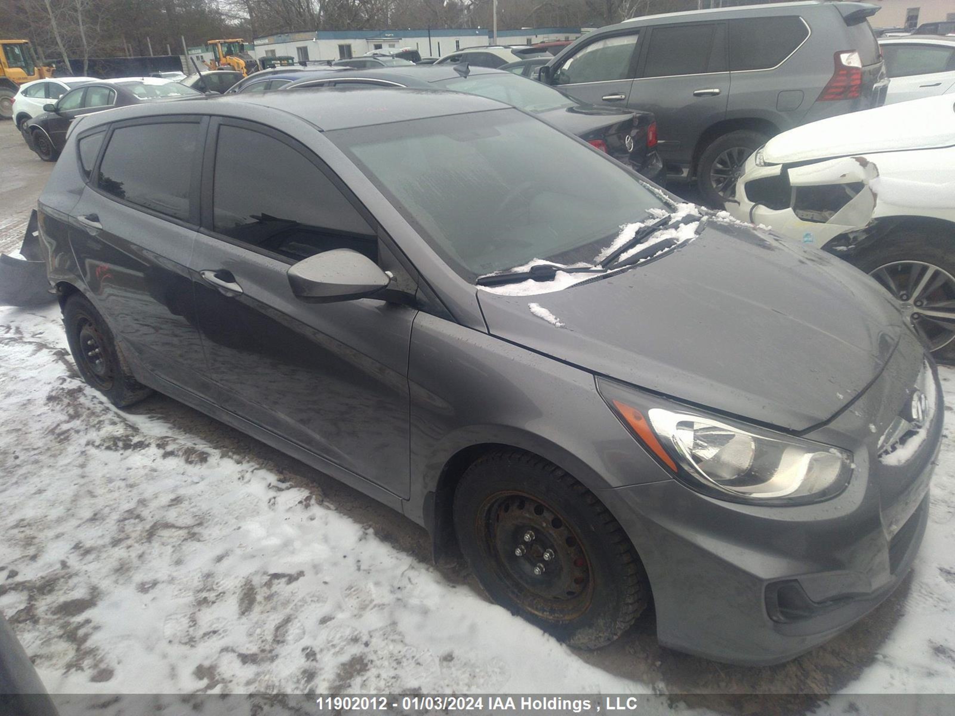 HYUNDAI ACCENT 2014 kmhct5ae8eu142071