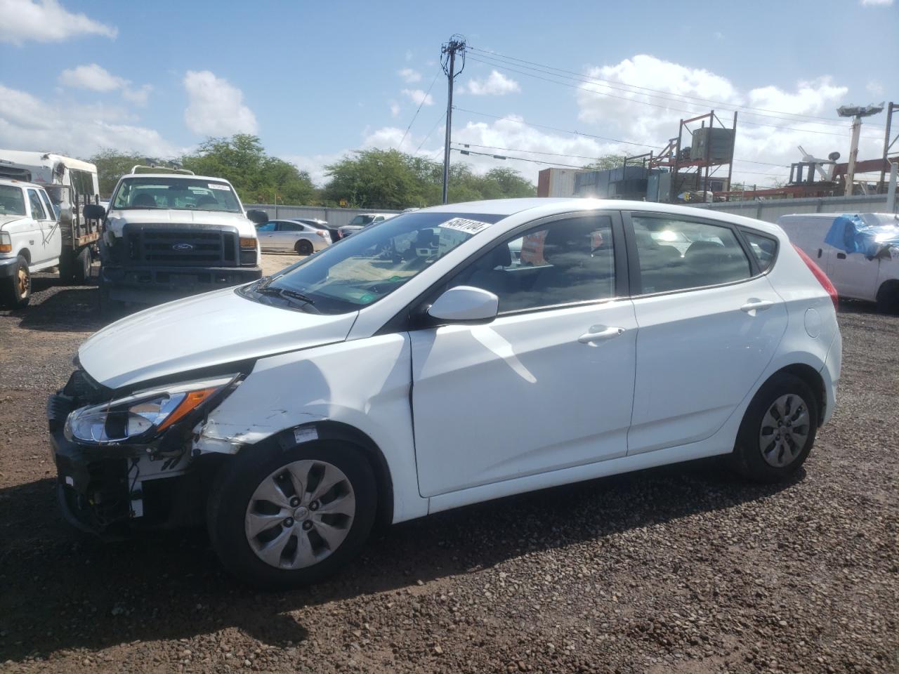 HYUNDAI ACCENT 2016 kmhct5ae8gu270460