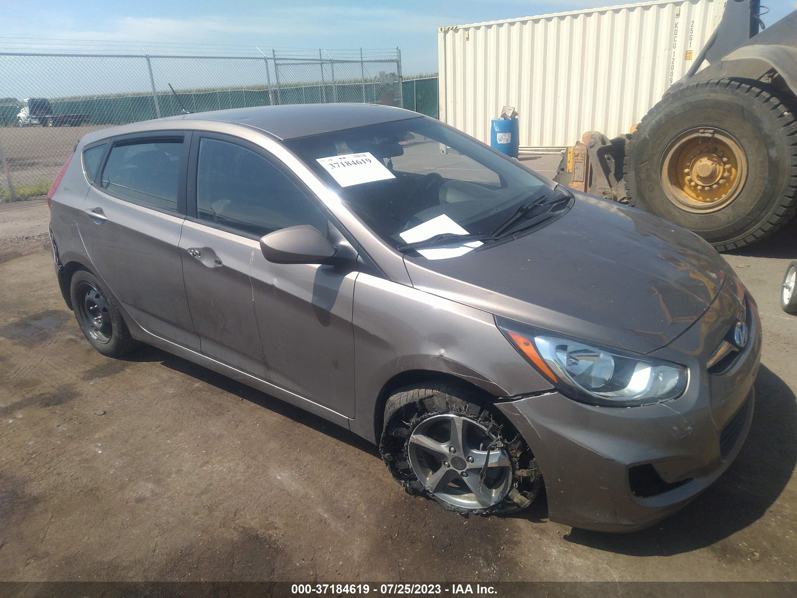 HYUNDAI ACCENT 2012 kmhct5ae9cu057379