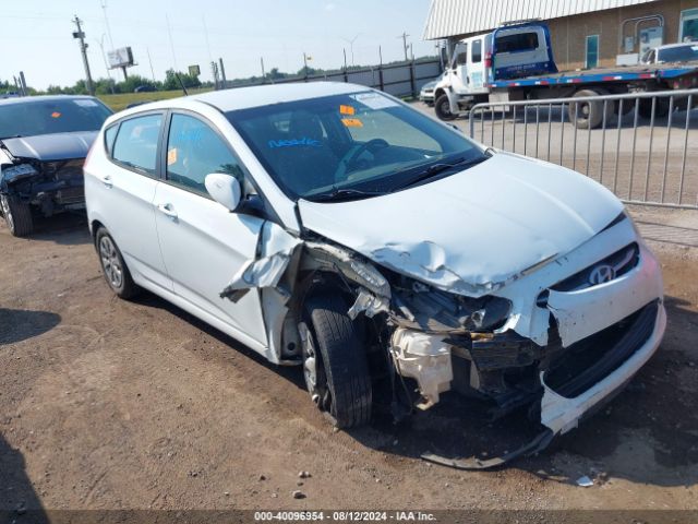 HYUNDAI ACCENT 2015 kmhct5ae9fu218995