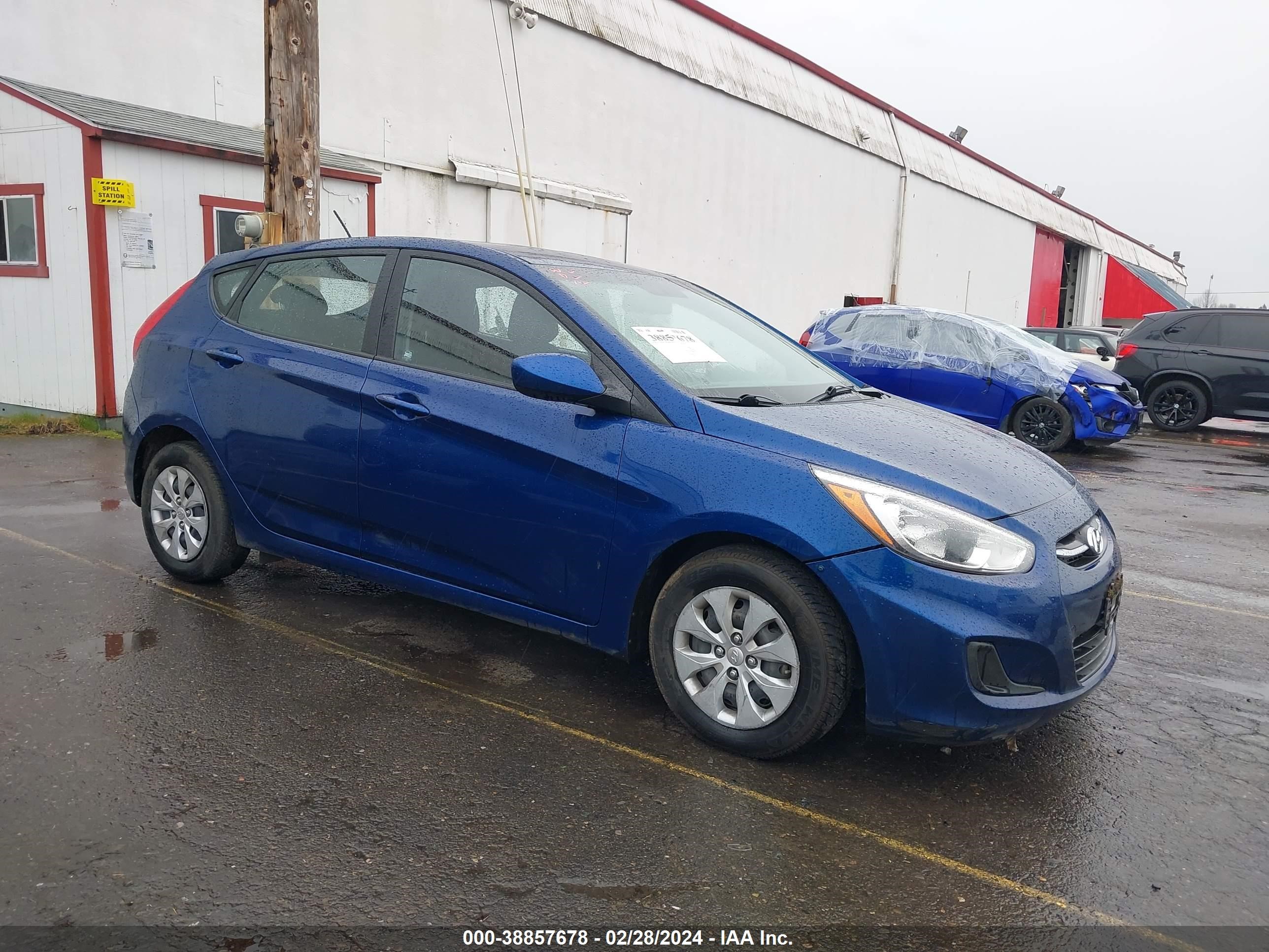 HYUNDAI ACCENT 2016 kmhct5ae9gu270113