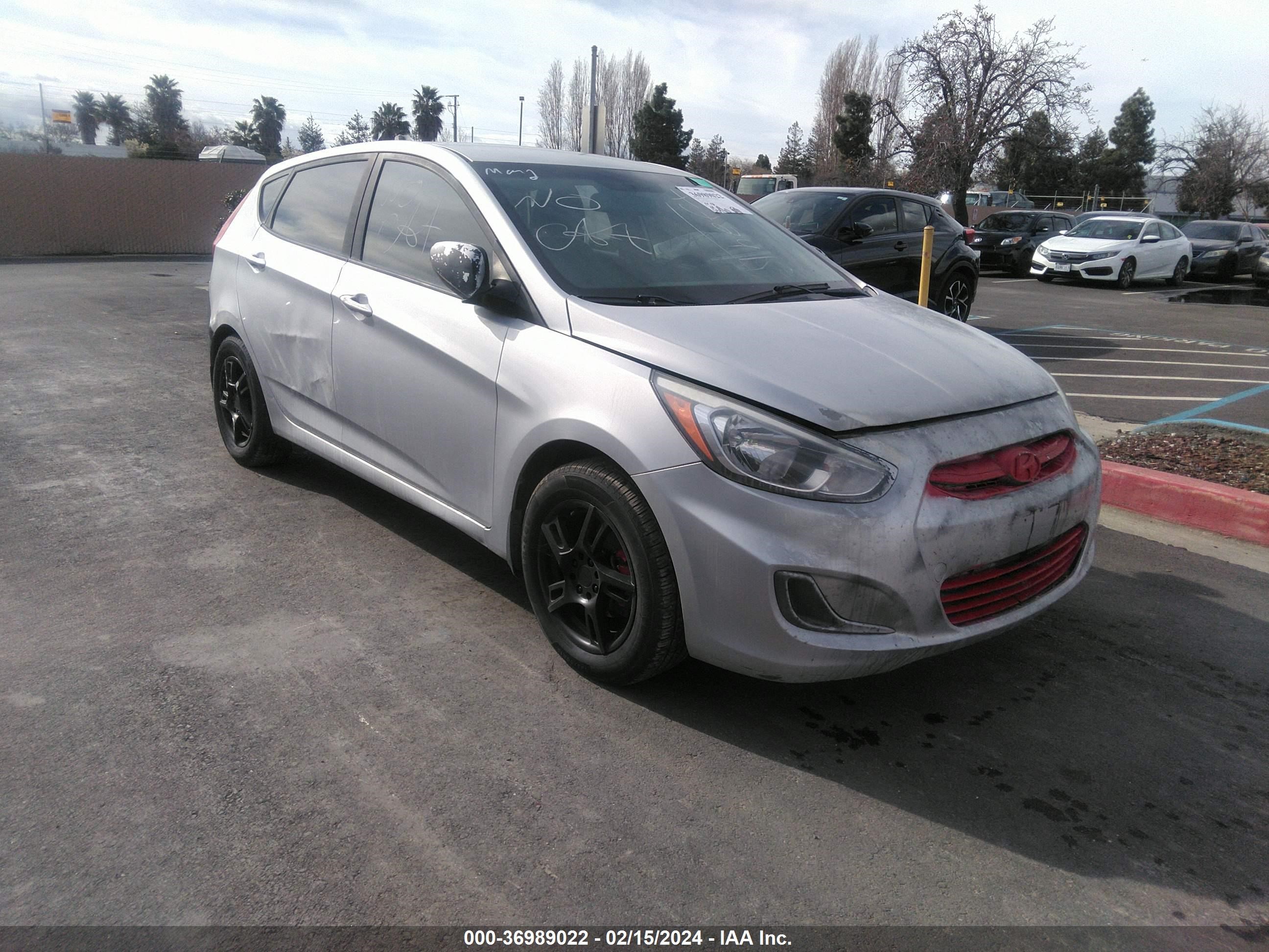 HYUNDAI ACCENT 2016 kmhct5ae9gu288160