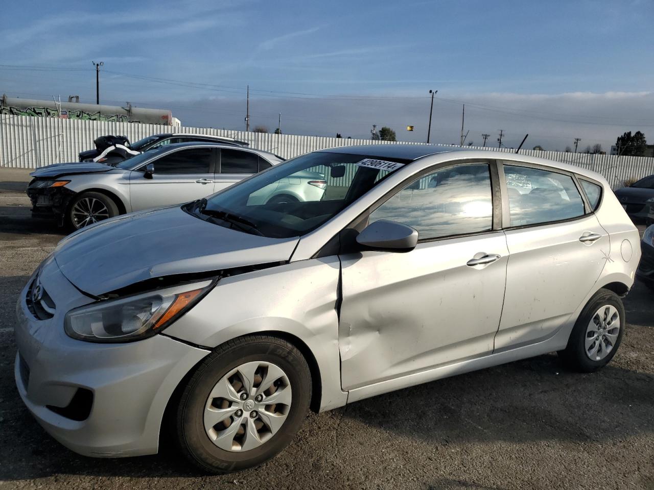 HYUNDAI ACCENT 2017 kmhct5ae9hu314077